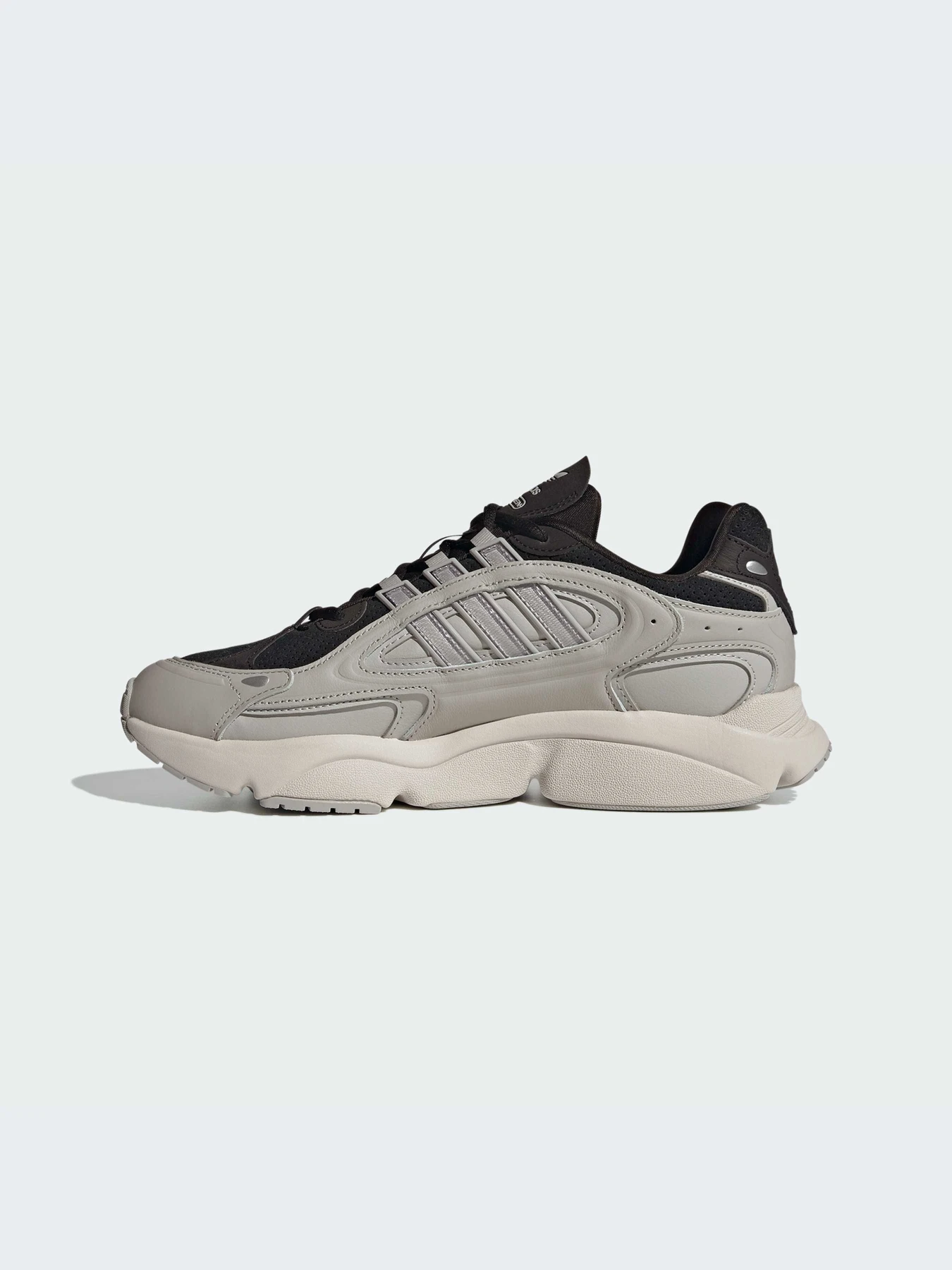 Кроссовки Adidas Ozweego модель IF9599-KZ Фото