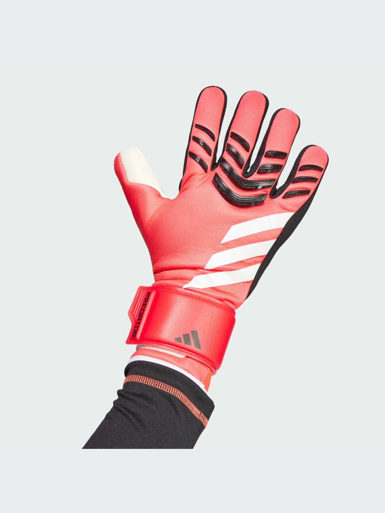 Перчатки для спорта Adidas Predator модель JH3819-KZ Перчатки для спорта Adidas Predator модель JH3819-KZ Фото