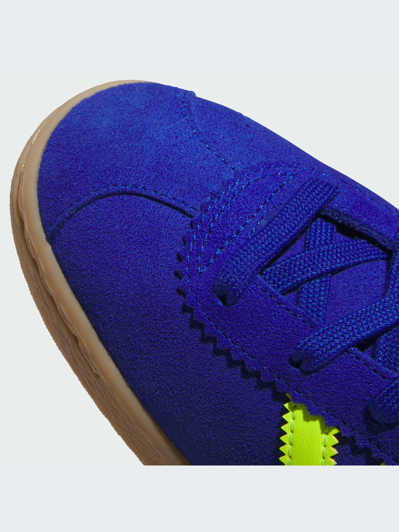 Кроссовки Adidas модель JI1884-KZ Кроссовки Adidas модель JI1884-KZ Фото