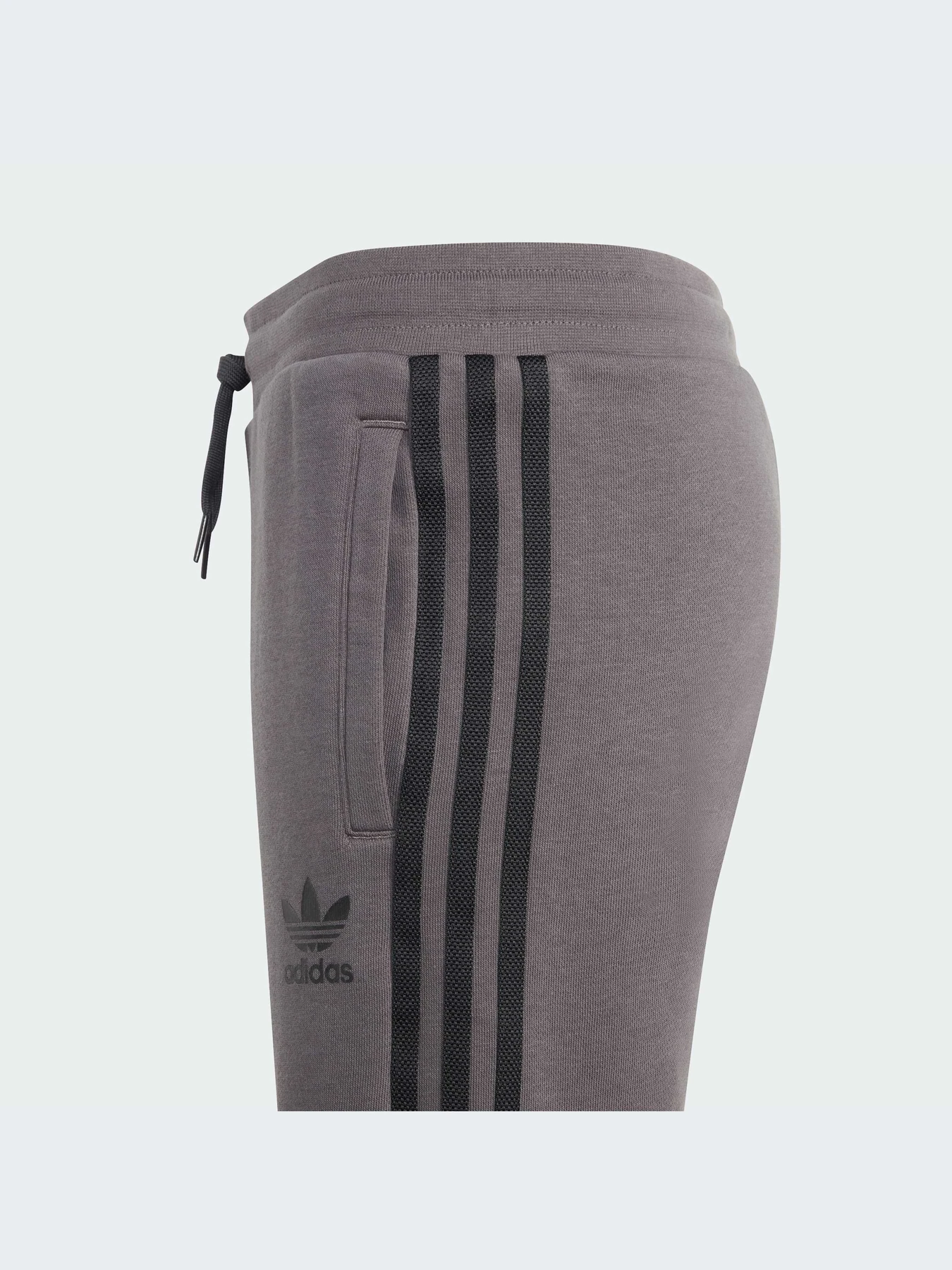Шорты Adidas Adicolor модель IJ9731-KZ Шорты Adidas Adicolor модель IJ9731-KZ Фото