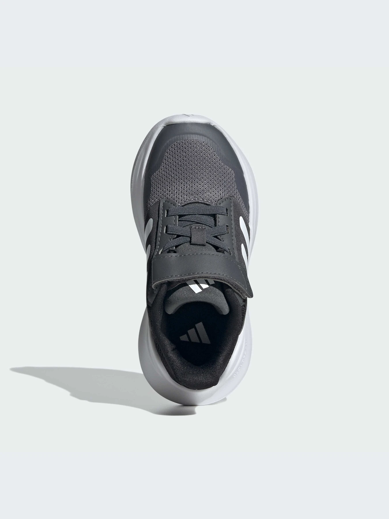 Кроссовки Adidas модель IE5986-KZ Кроссовки Adidas модель IE5986-KZ Фото