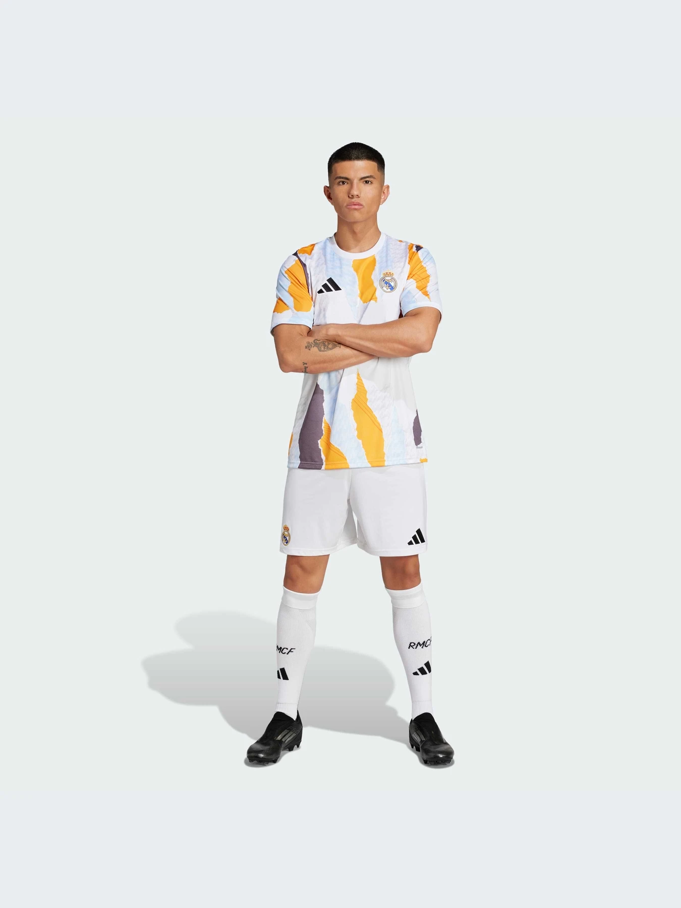 Спортивная футболка Adidas модель JJ3493-KZ Спортивная футболка Adidas модель JJ3493-KZ Фото