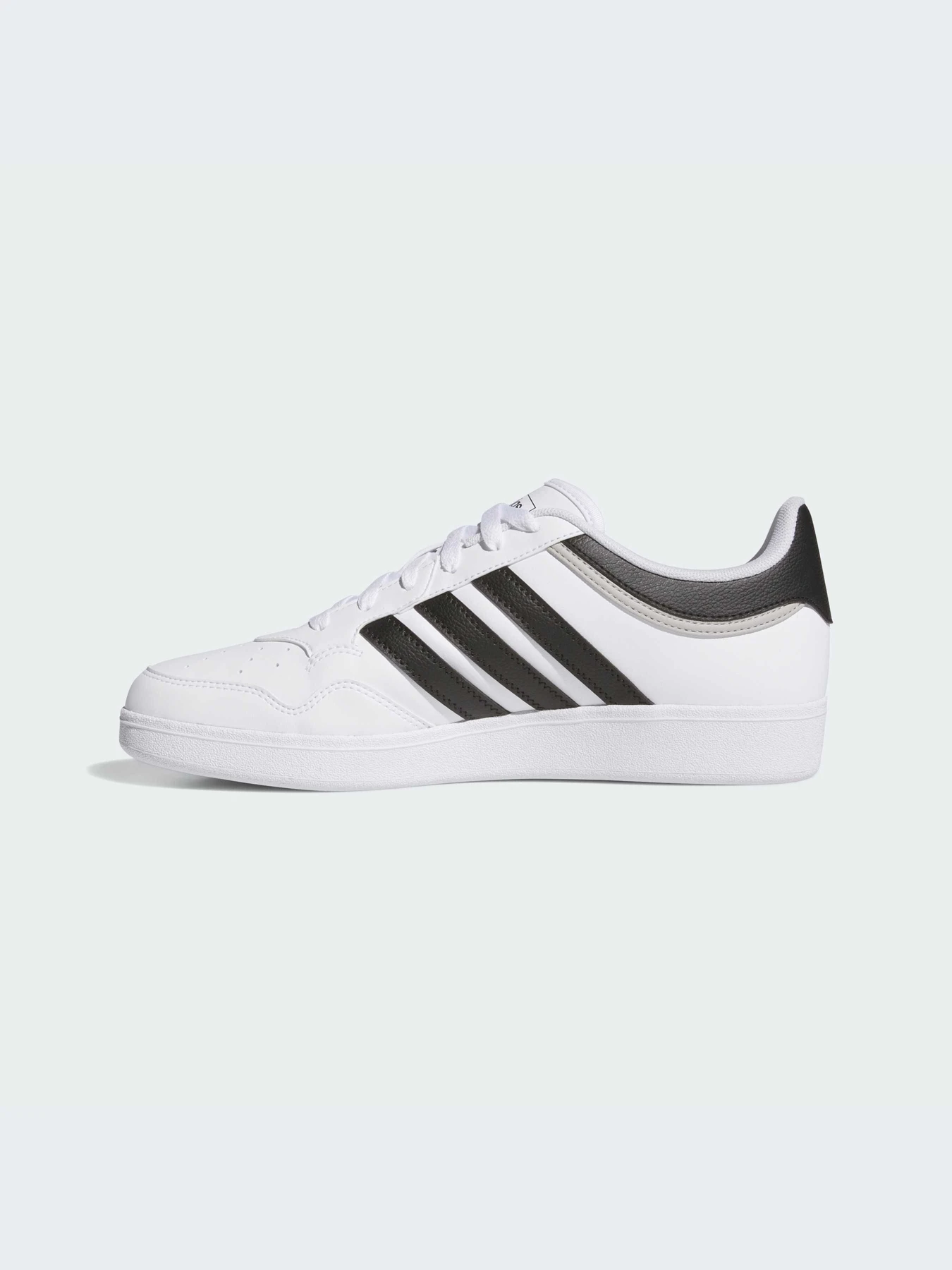 Кроссовки Adidas Hoops модель JQ9985-KZ Кроссовки Adidas Hoops модель JQ9985-KZ Фото