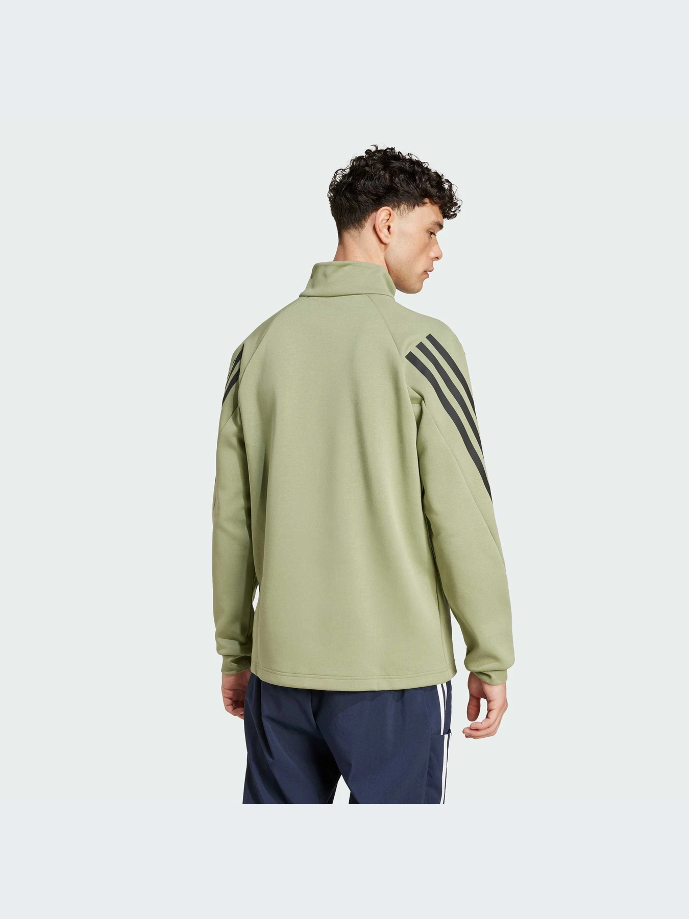 Худи и свитшоты Adidas модель IW8544-KZ Худи и свитшоты Adidas модель IW8544-KZ Фото