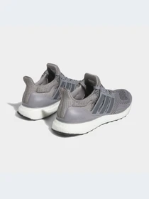 Кроссовки Adidas Ultraboost модель HQ4200-KZ Фото