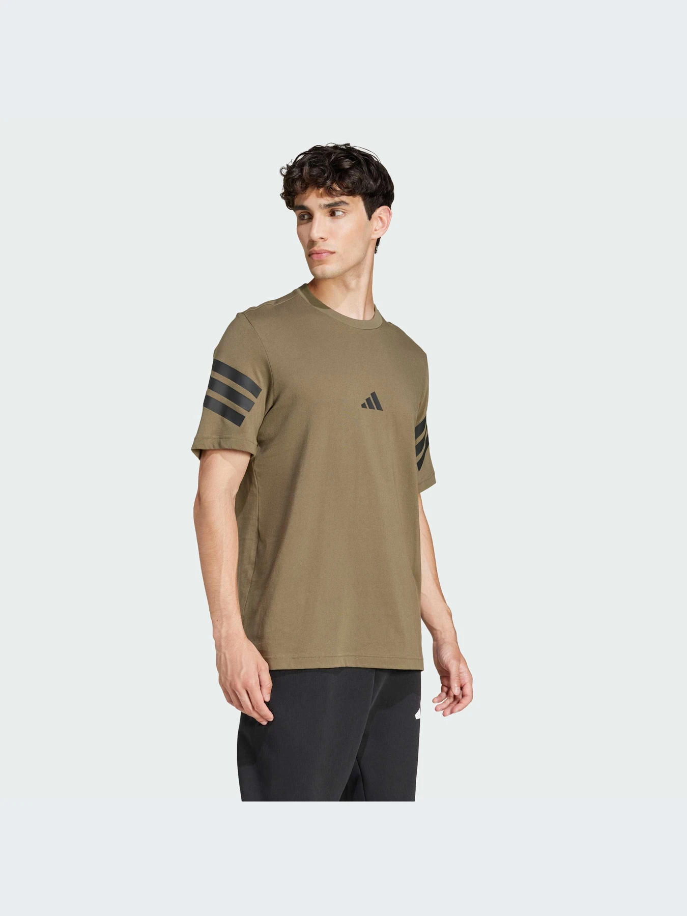 Футболки и поло Adidas модель JD4876-KZ Футболки и поло Adidas модель JD4876-KZ Фото