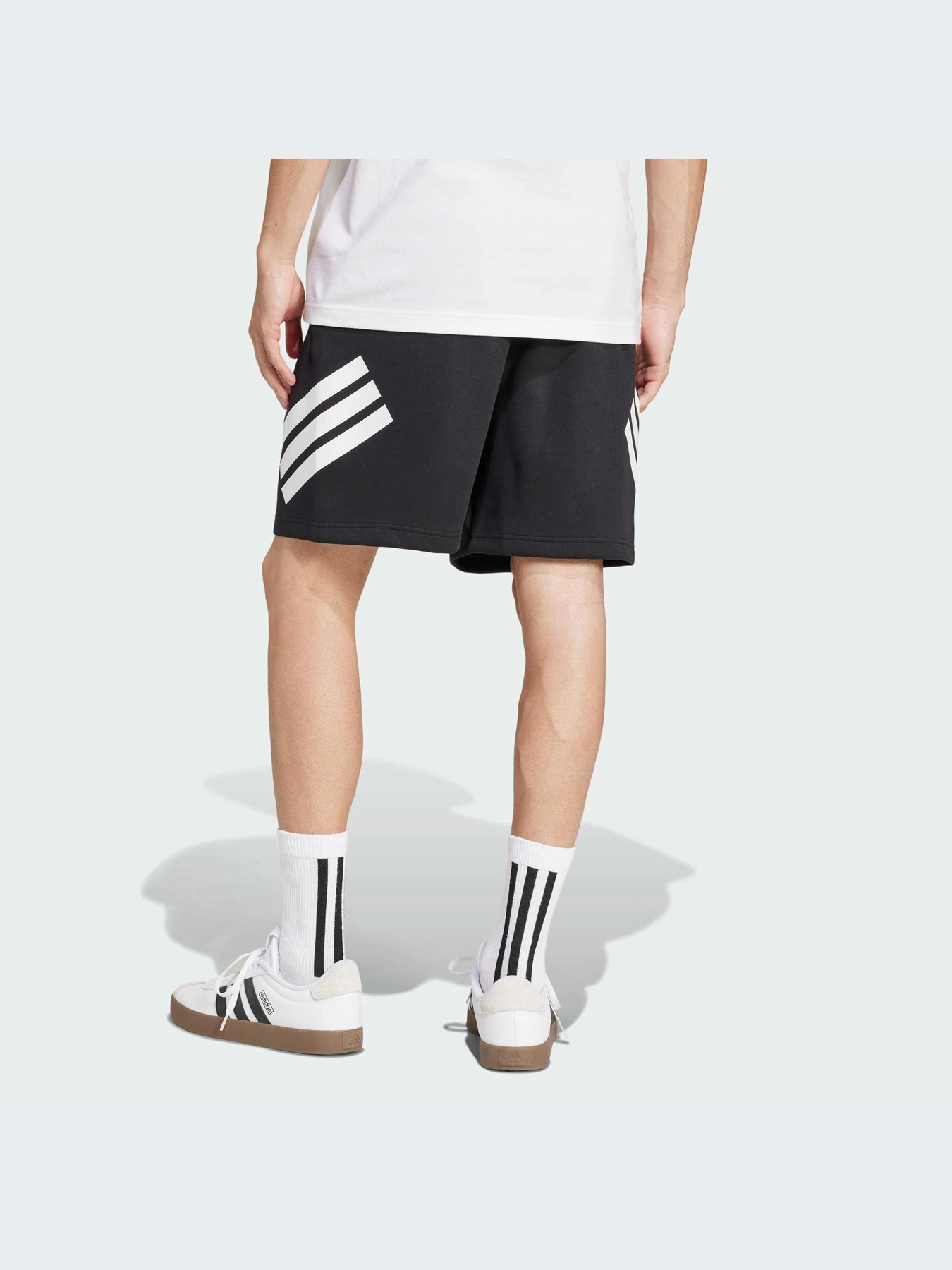 Шорты Adidas модель JD4884-KZ Шорты Adidas модель JD4884-KZ Фото