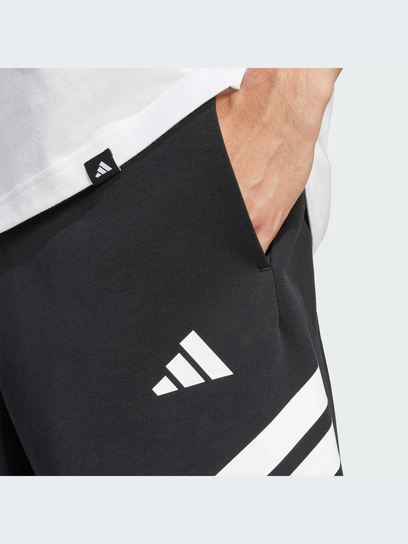 Шорты Adidas модель JD4884-KZ Шорты Adidas модель JD4884-KZ Фото
