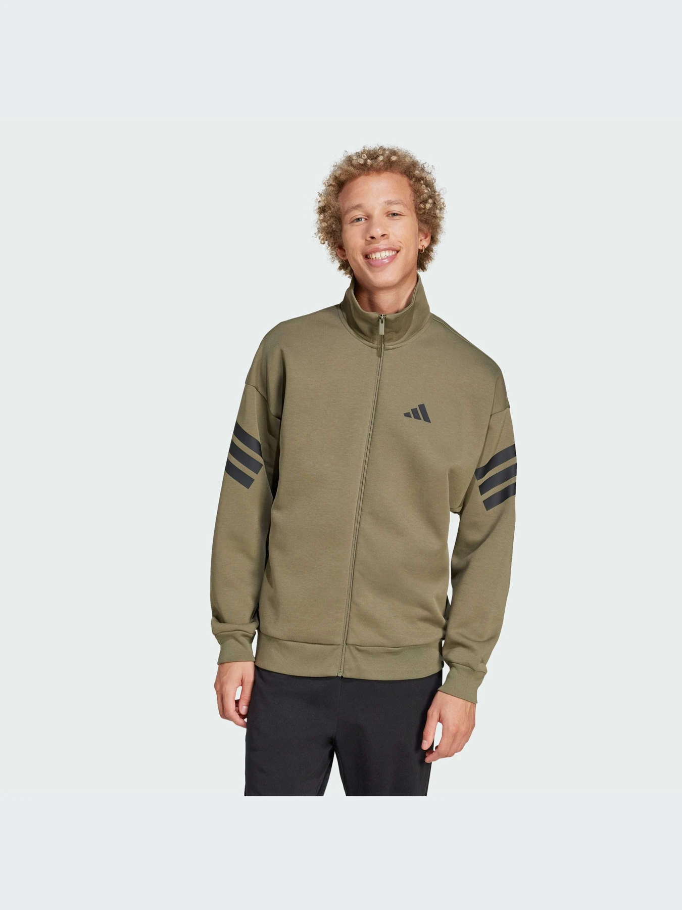 Худи и свитшоты Adidas модель JD4887-KZ Худи и свитшоты Adidas модель JD4887-KZ Фото