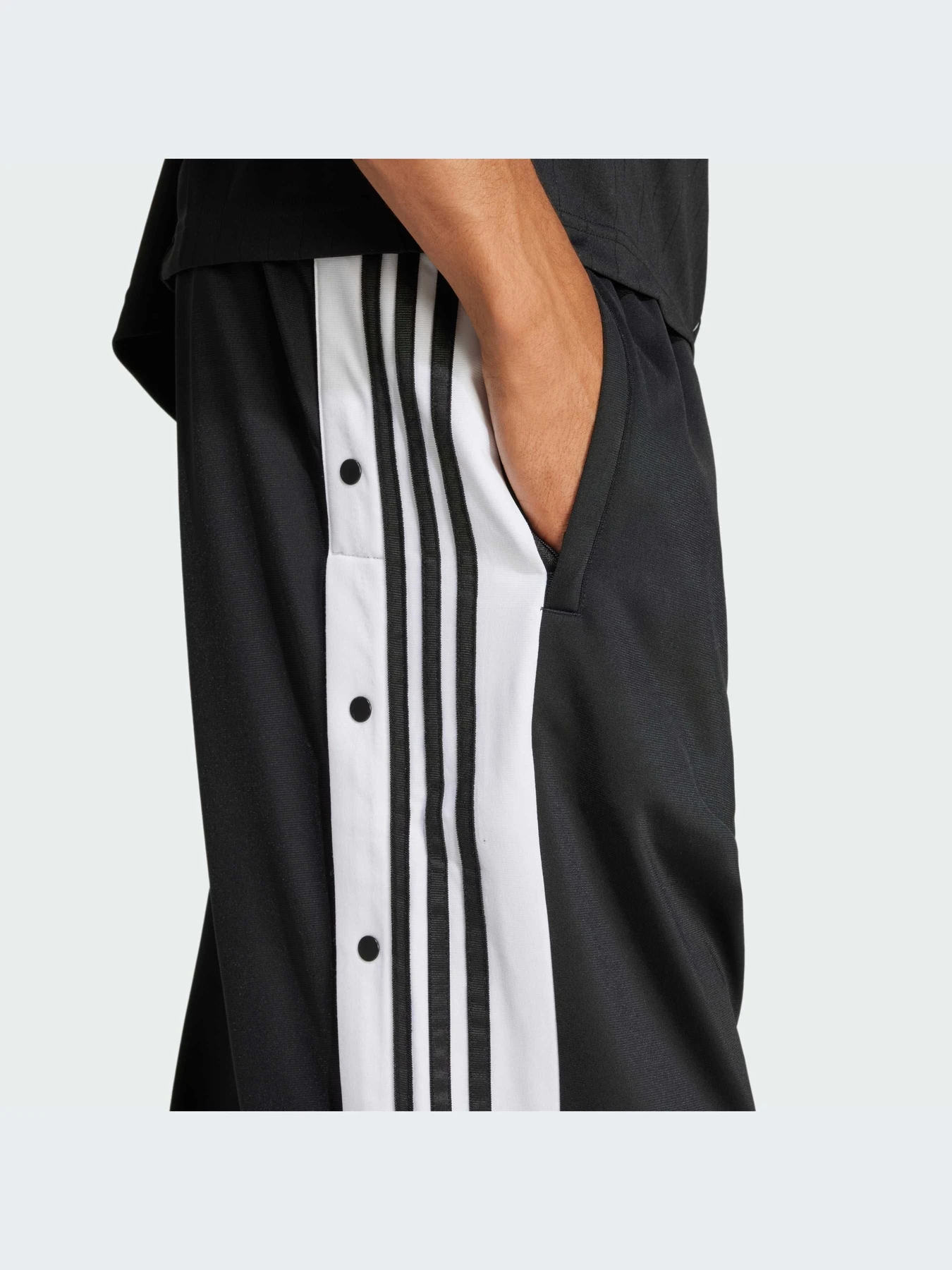 Брюки Adidas Adicolor модель JP3760-KZ Брюки Adidas Adicolor модель JP3760-KZ Фото