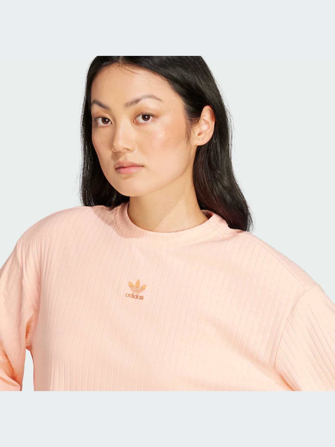 Худи и свитшоты Adidas модель JD5122-KZ Худи и свитшоты Adidas модель JD5122-KZ Фото