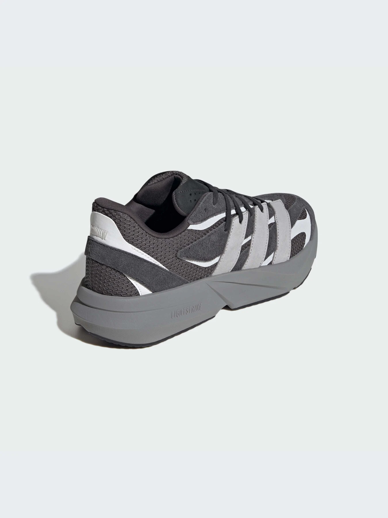 Кроссовки Adidas модель JQ9972-KZ Фото
