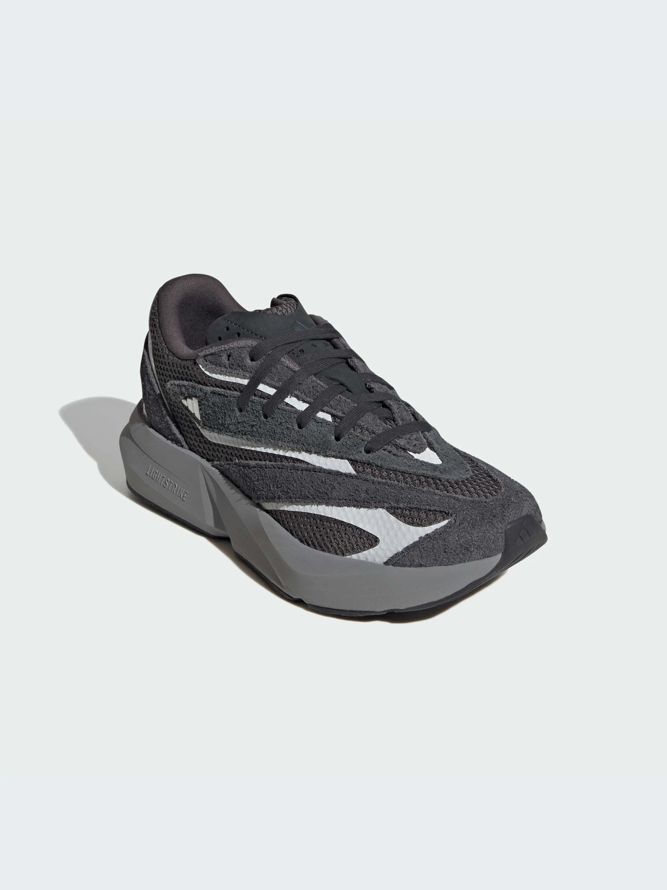 Кроссовки Adidas модель JQ9974-KZ Кроссовки Adidas модель JQ9974-KZ Фото