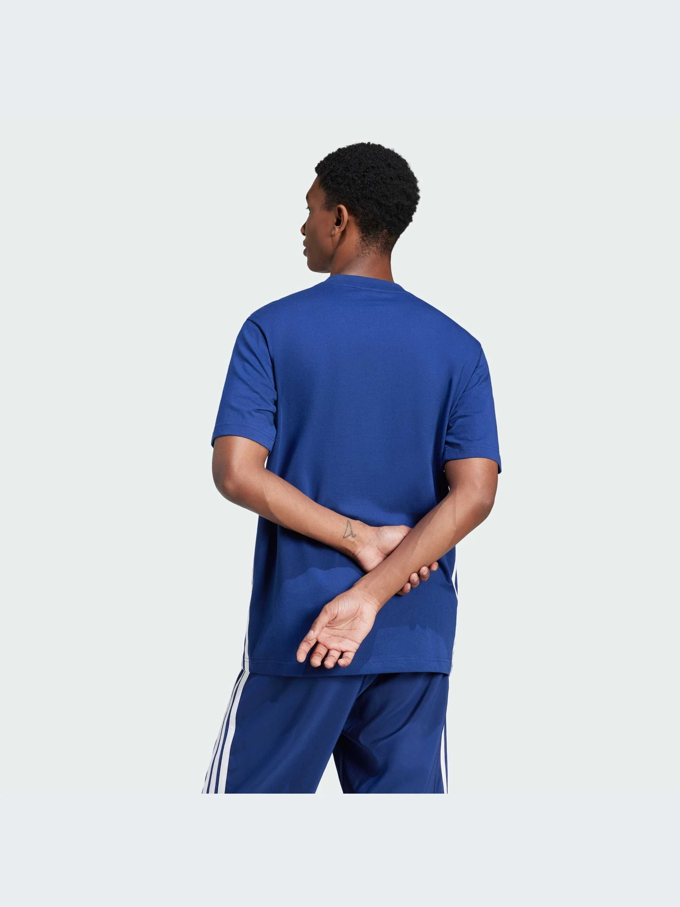 Футболки и поло Adidas модель JE6399-KZ Футболки и поло Adidas модель JE6399-KZ Фото