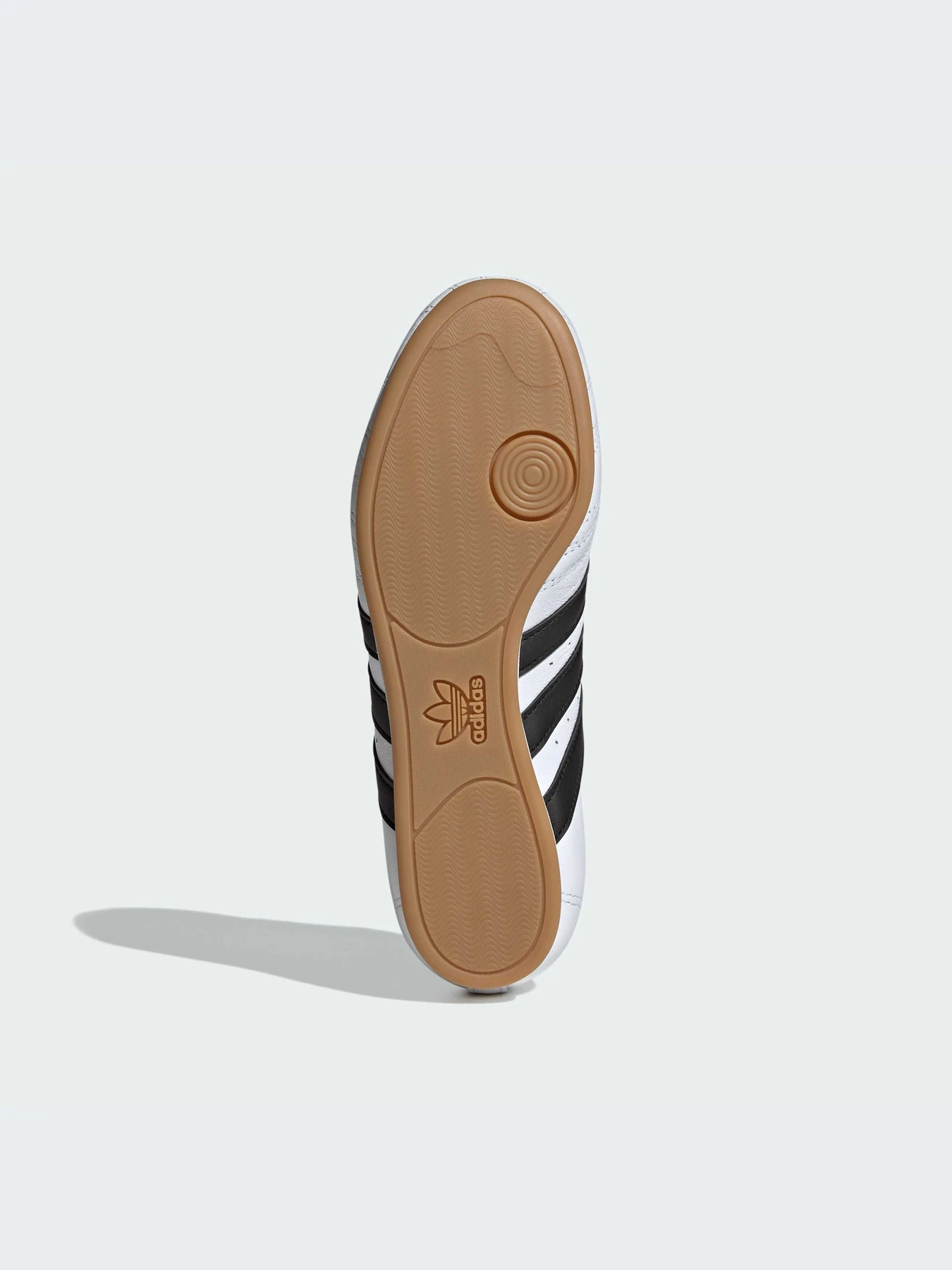 Кроссовки Adidas модель JS1194-KZ Кроссовки Adidas модель JS1194-KZ Фото