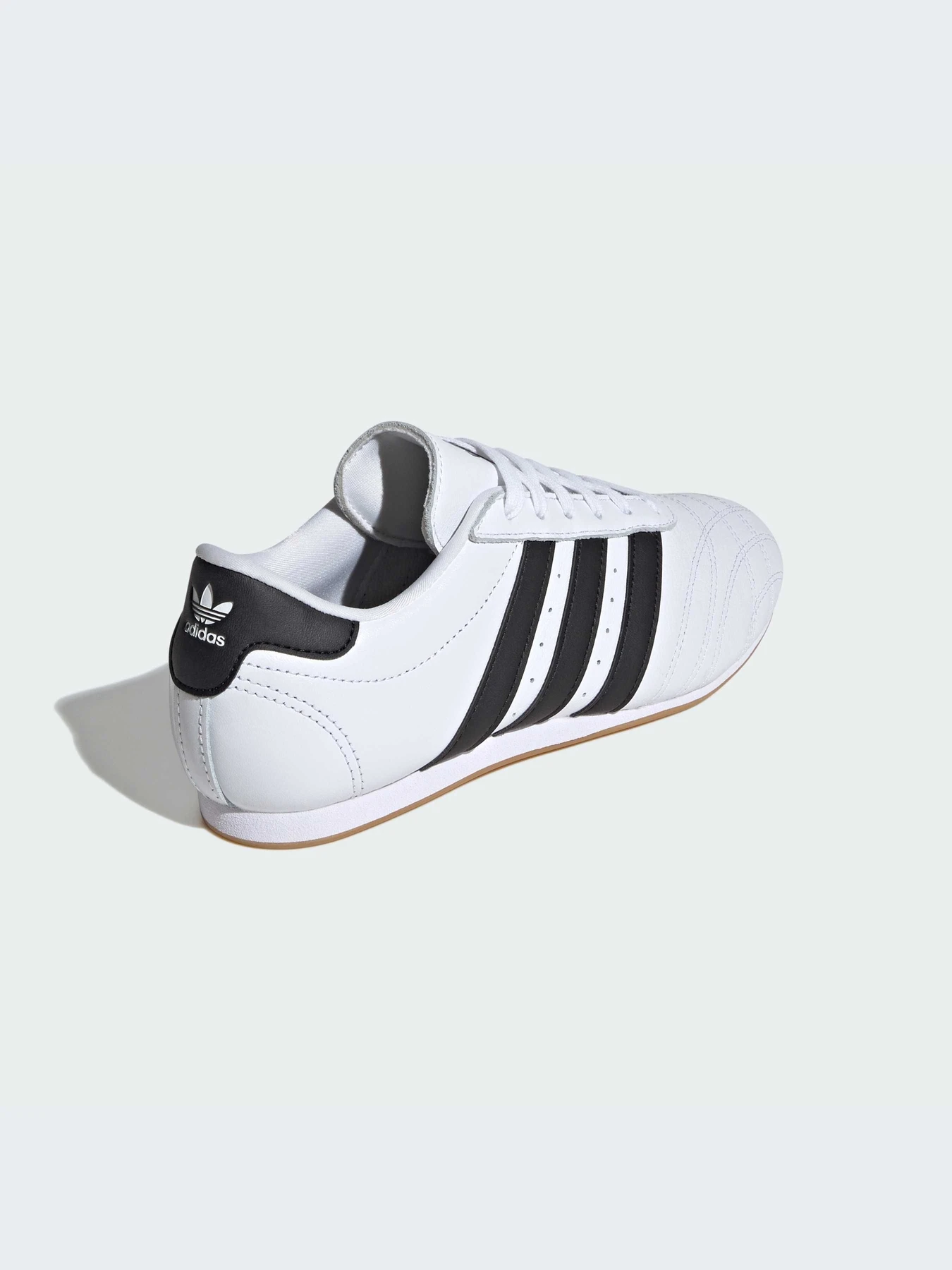 Кроссовки Adidas модель JS1194-KZ Кроссовки Adidas модель JS1194-KZ Фото