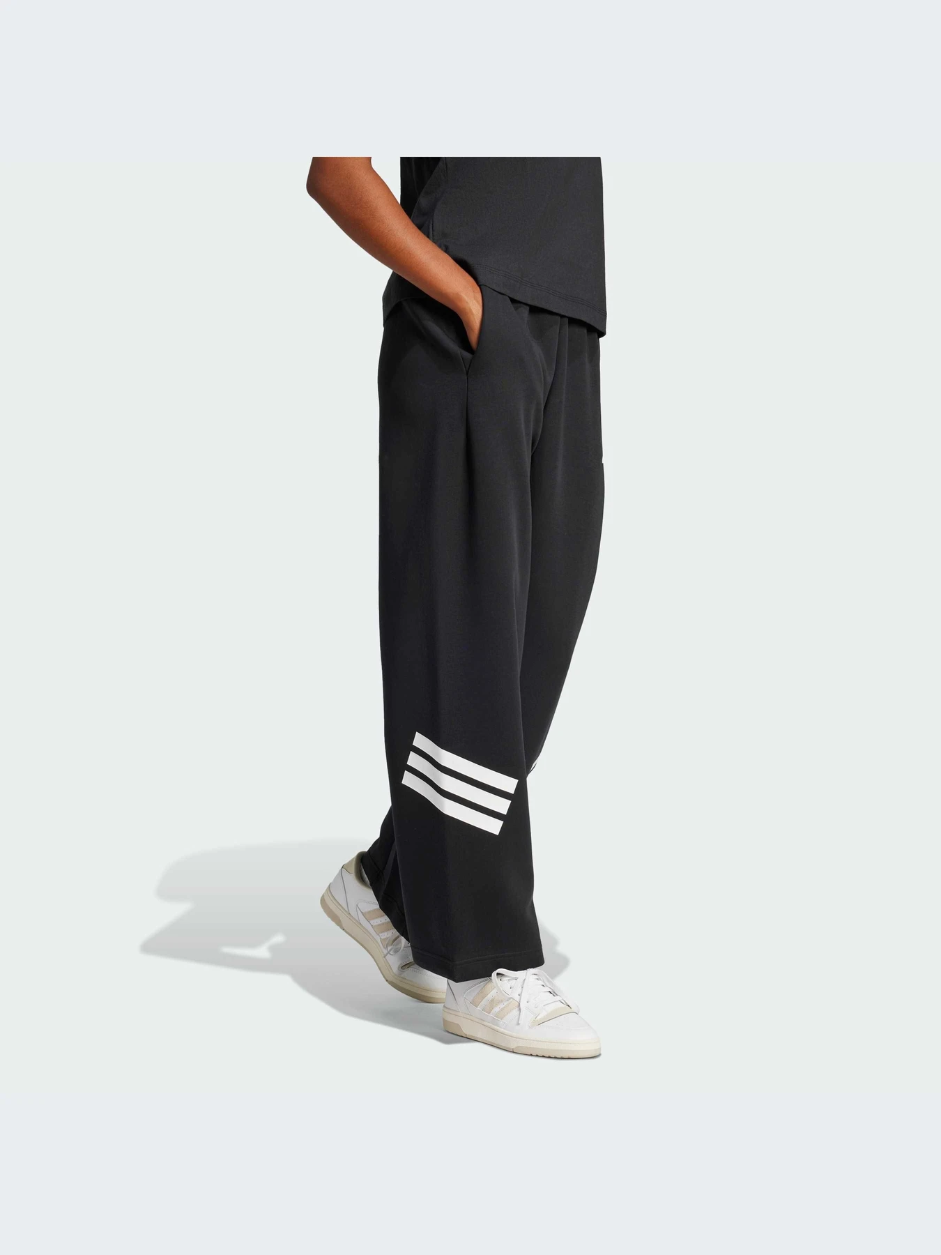 Брюки Adidas модель JE0150-KZ Брюки Adidas модель JE0150-KZ Фото