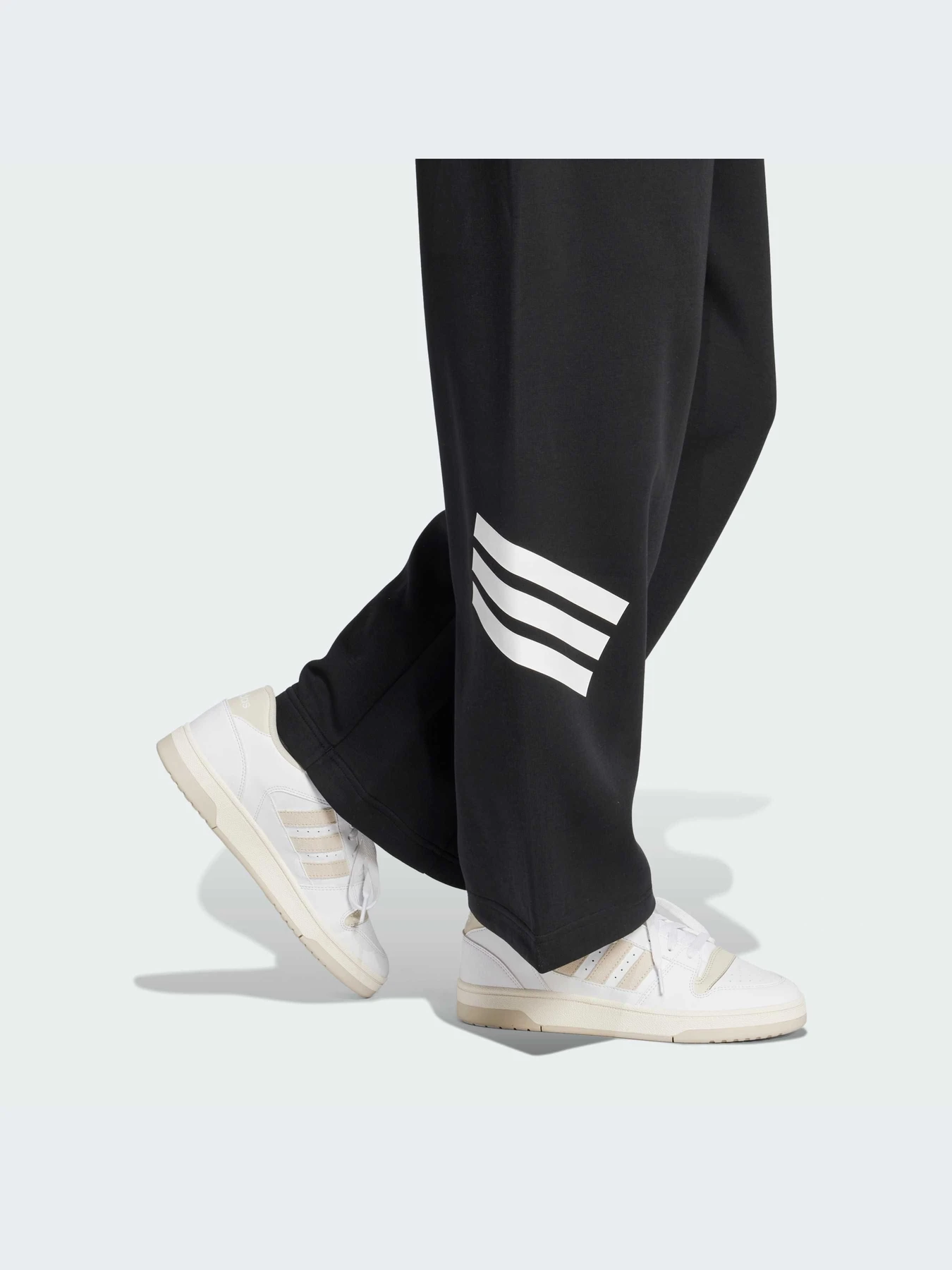 Брюки Adidas модель JE0150-KZ Брюки Adidas модель JE0150-KZ Фото