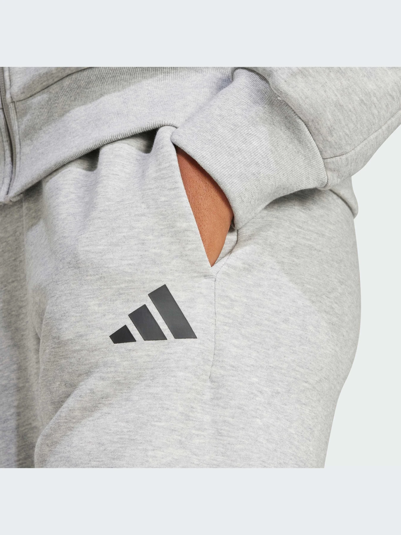 Брюки Adidas модель JE0155-KZ Брюки Adidas модель JE0155-KZ Фото