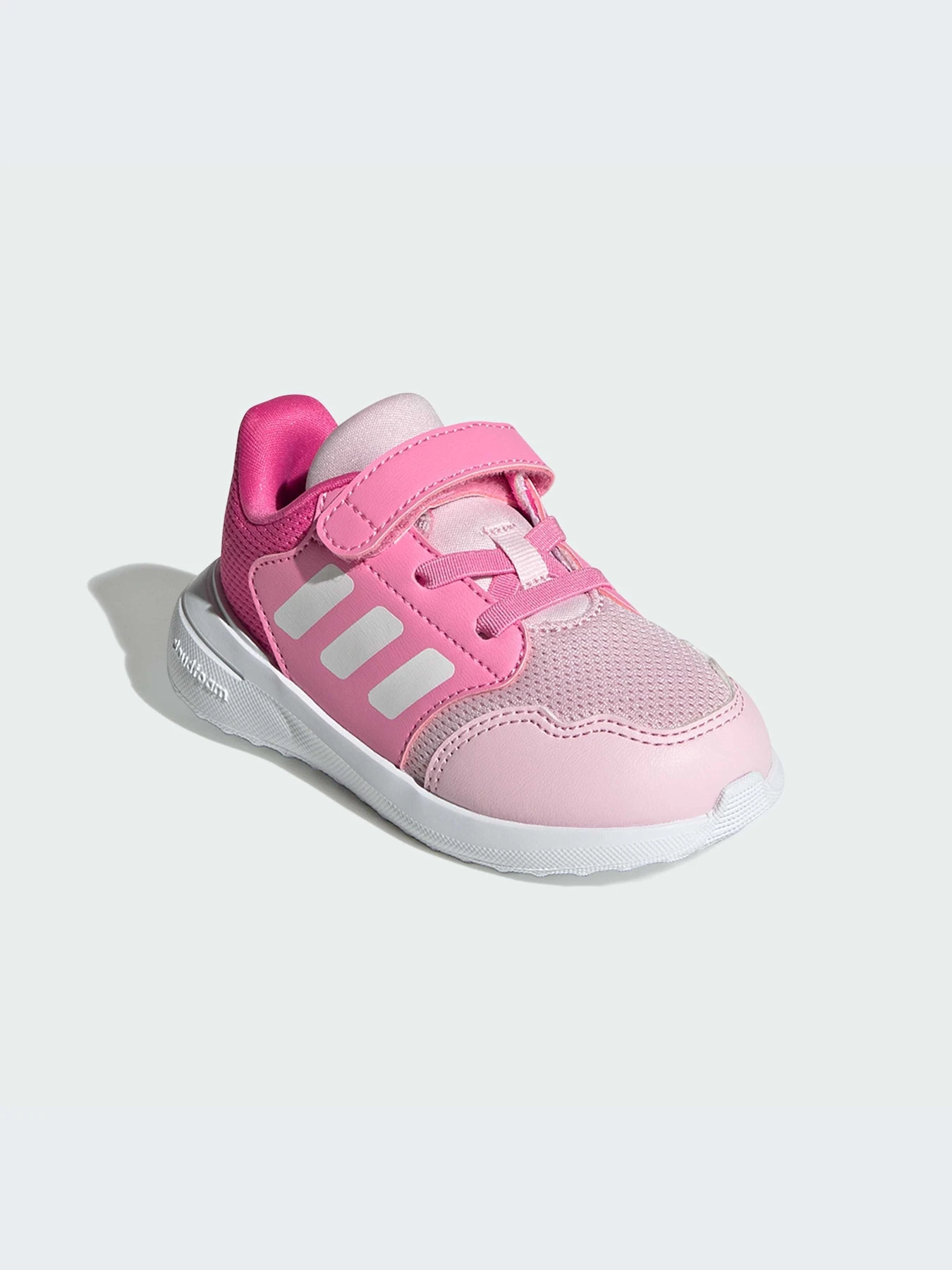 Кроссовки Adidas модель IH7781-KZ Кроссовки Adidas модель IH7781-KZ Фото