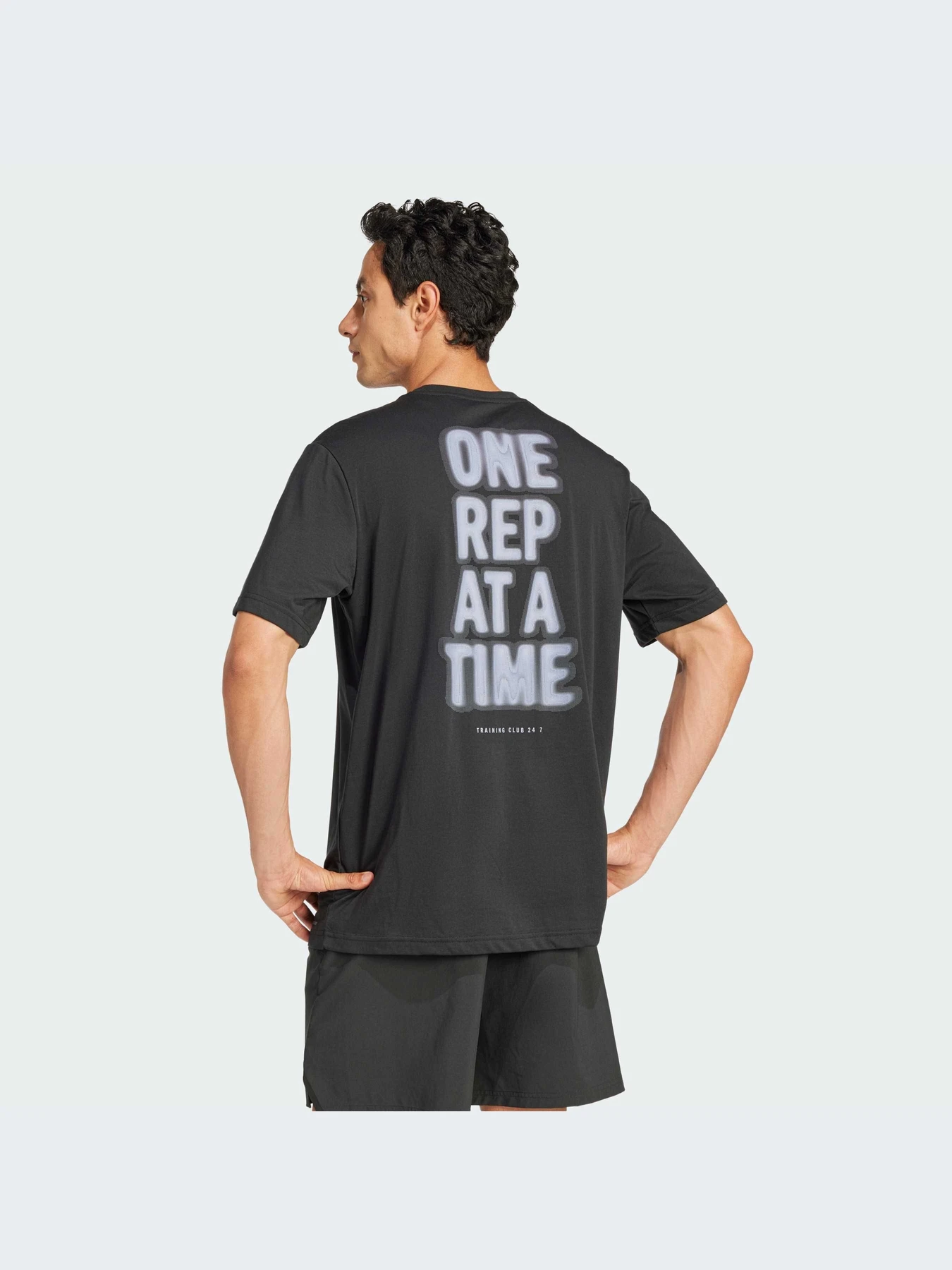 Футболки и поло Adidas модель JD8235-KZ Футболки и поло Adidas модель JD8235-KZ Фото