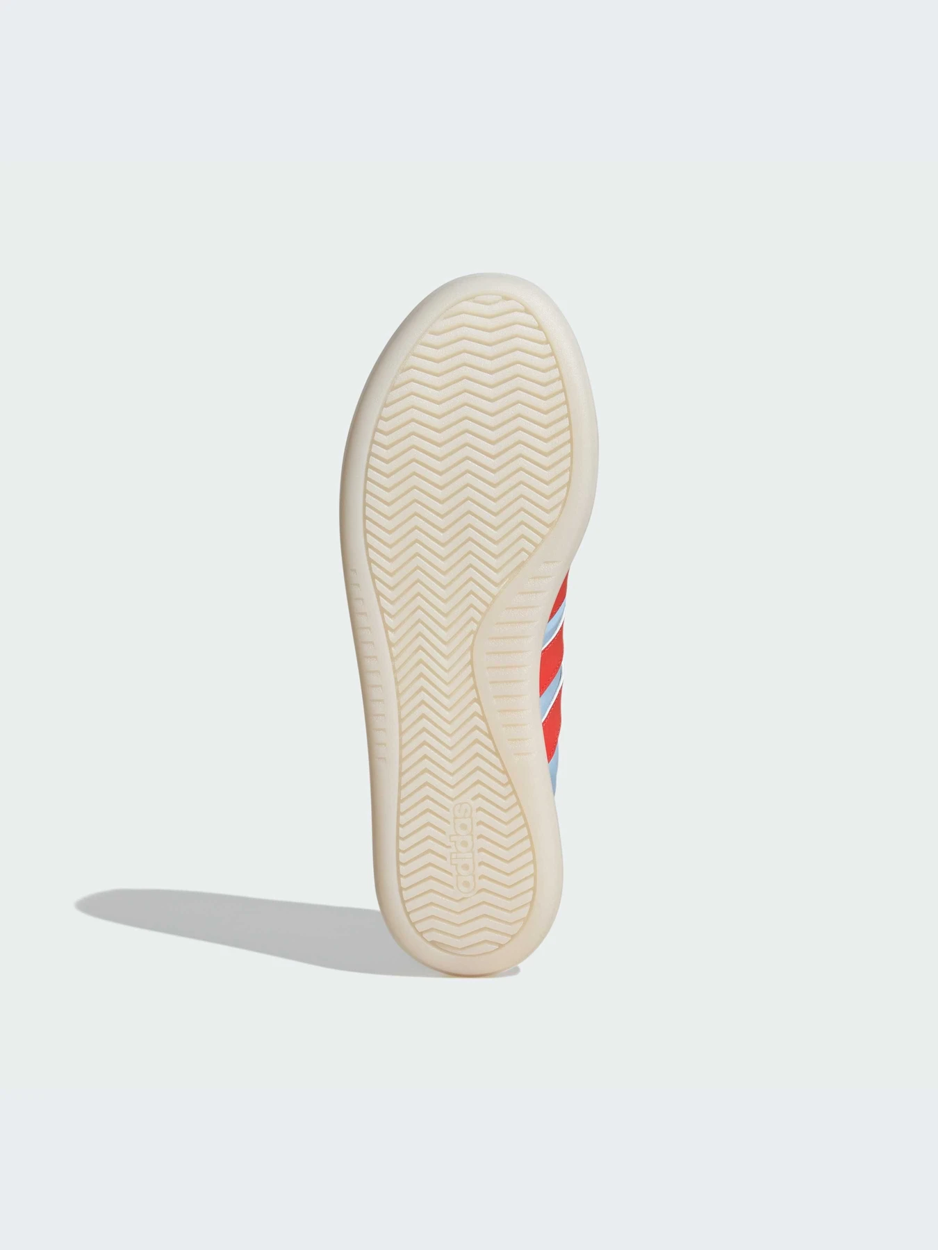 Кроссовки Adidas модель IH1238-KZ Кроссовки Adidas модель IH1238-KZ Фото