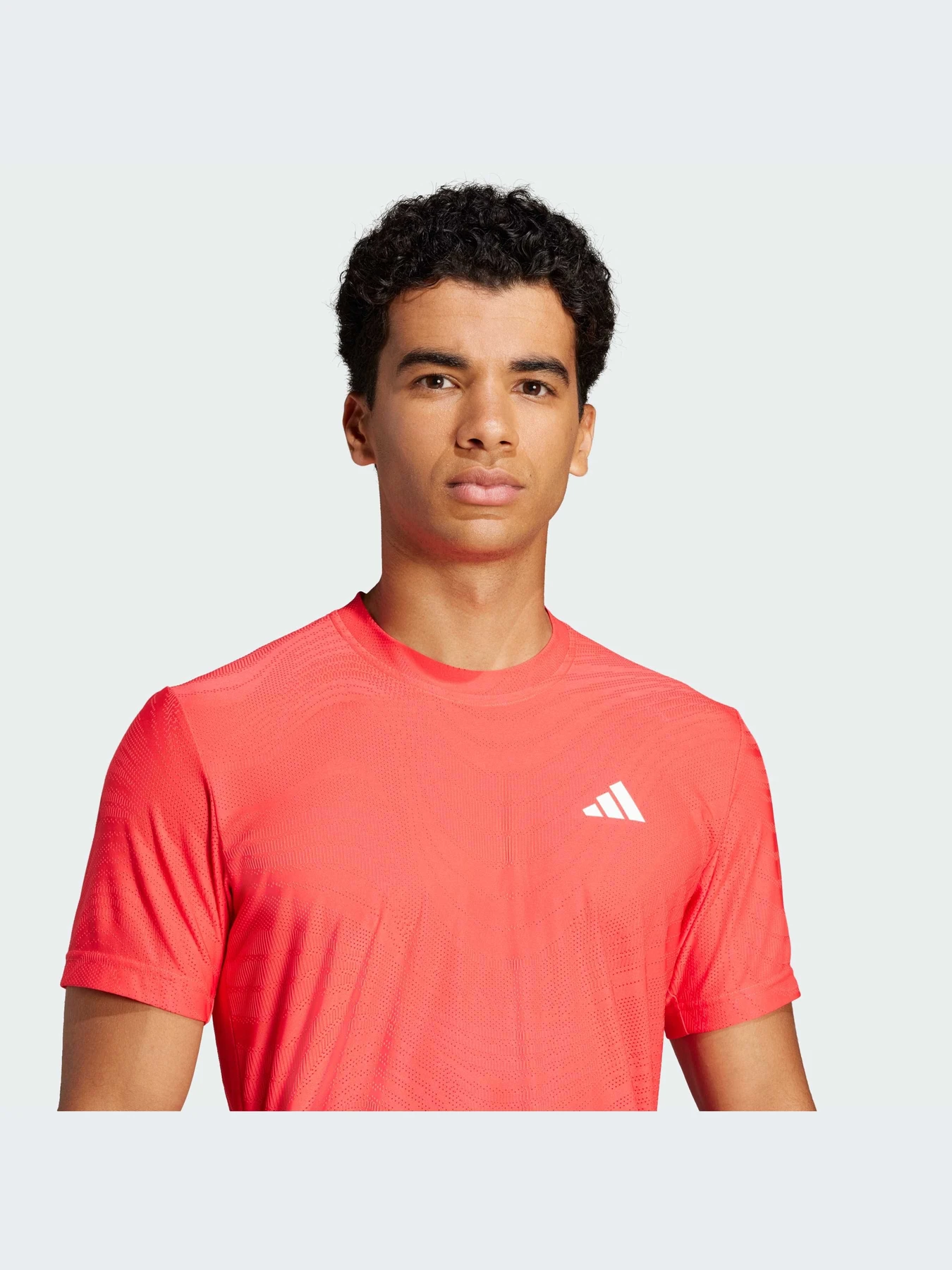 Футболки и поло Adidas модель JE3508-KZ Футболки и поло Adidas модель JE3508-KZ Фото