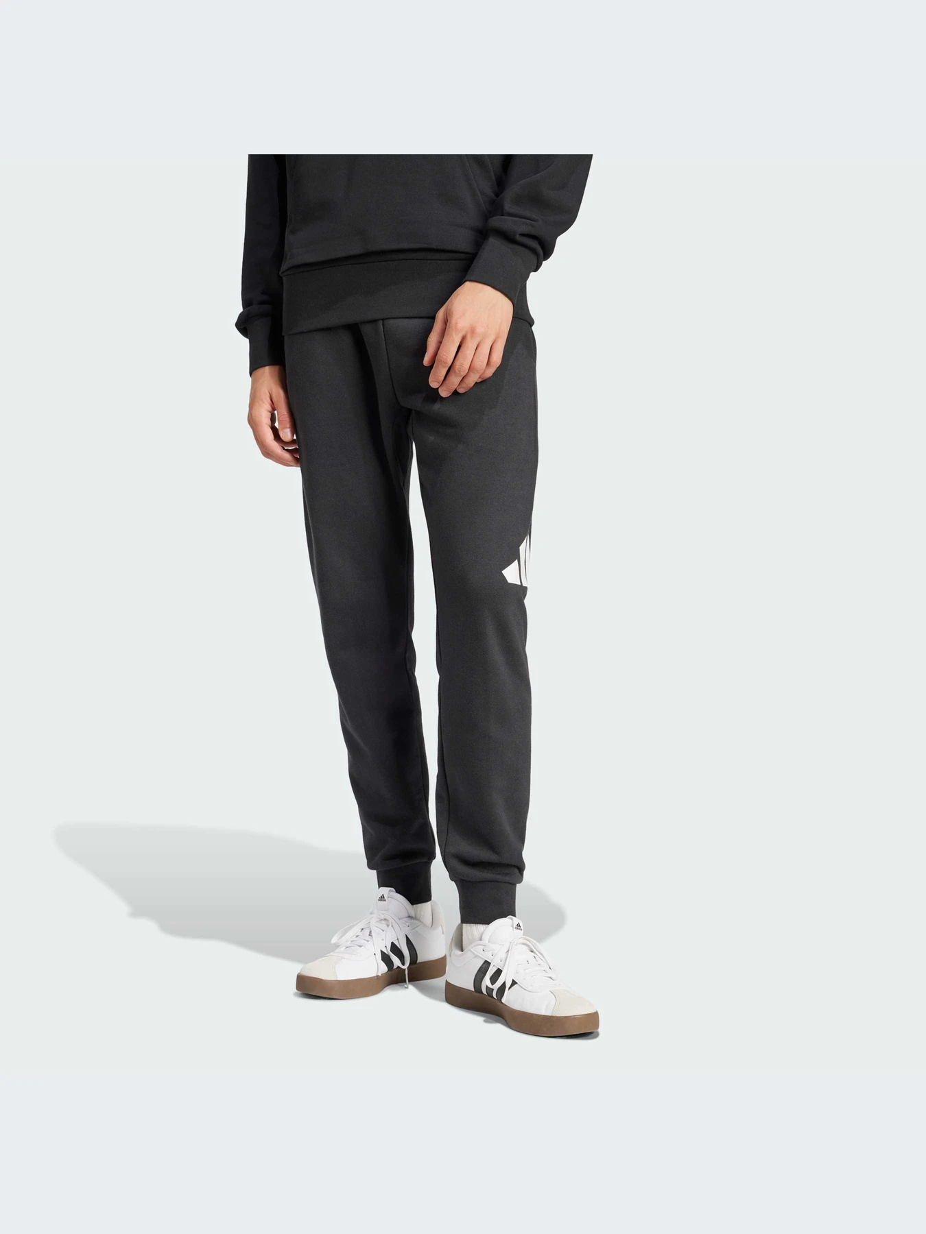 Брюки Adidas модель IN6163-KZ Брюки Adidas модель IN6163-KZ Фото