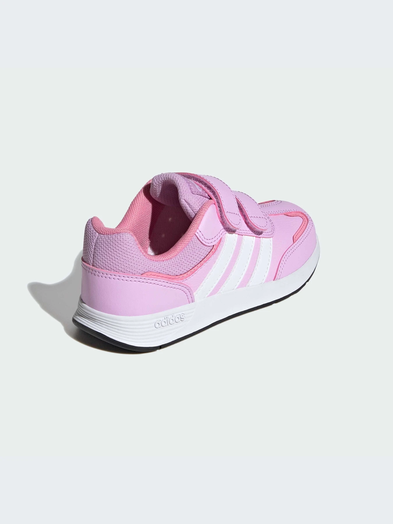 Кроссовки Adidas модель JI1053-KZ Кроссовки Adidas модель JI1053-KZ Фото