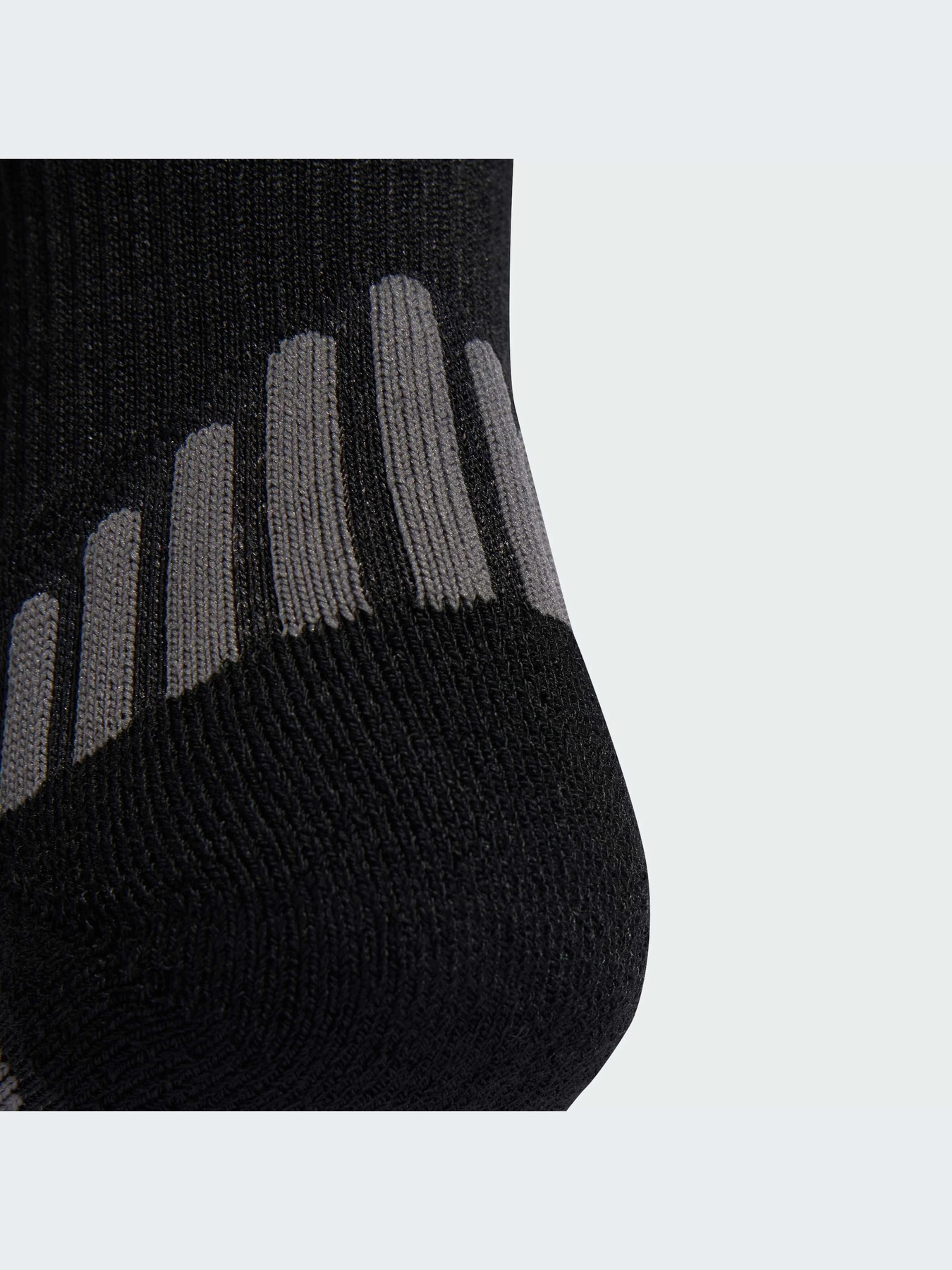 Носки и гольфы Adidas модель IW5556-KZ Носки и гольфы Adidas модель IW5556-KZ Фото