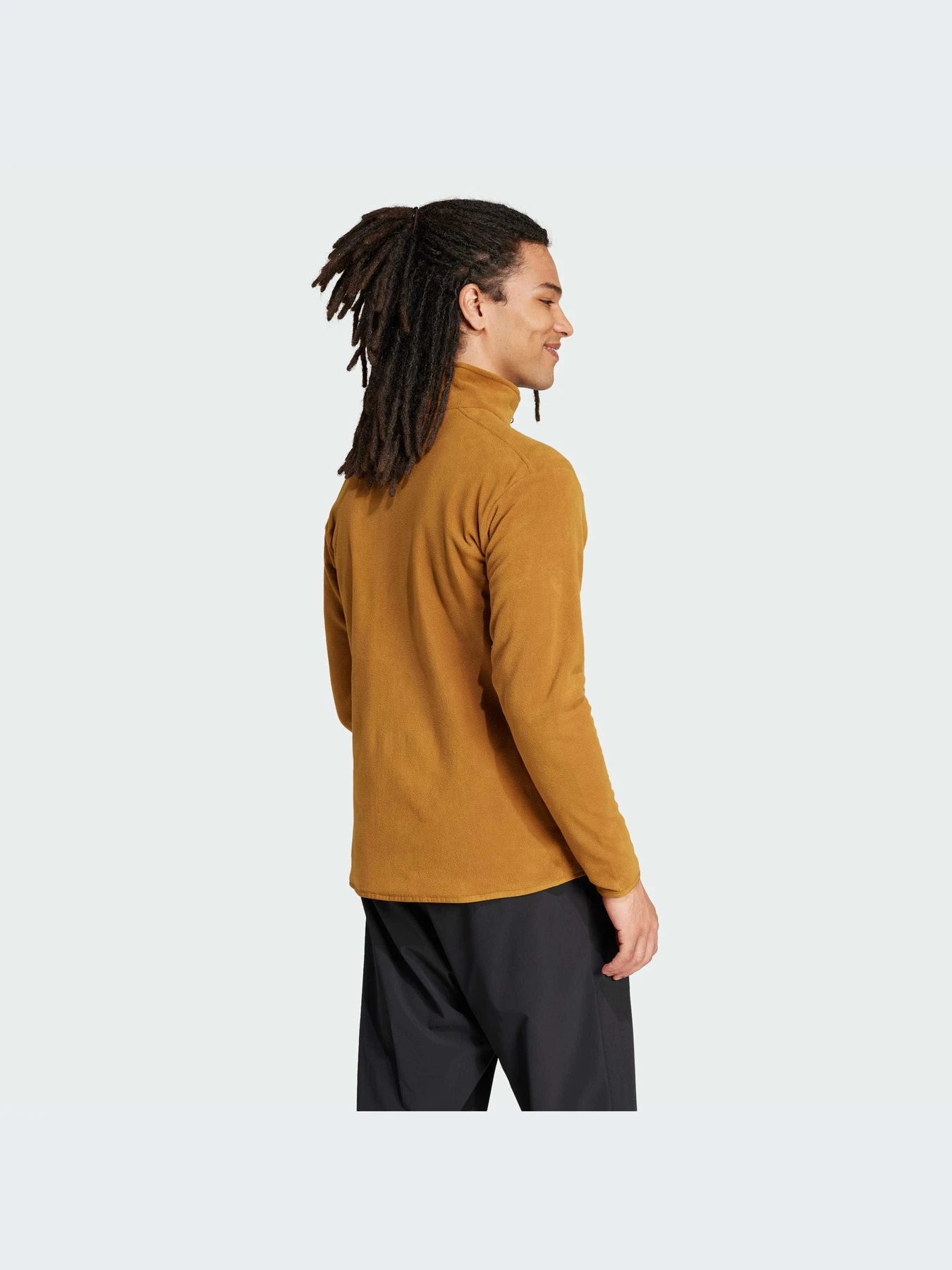 Худи и свитшоты Adidas модель JP0797-KZ Худи и свитшоты Adidas модель JP0797-KZ Фото