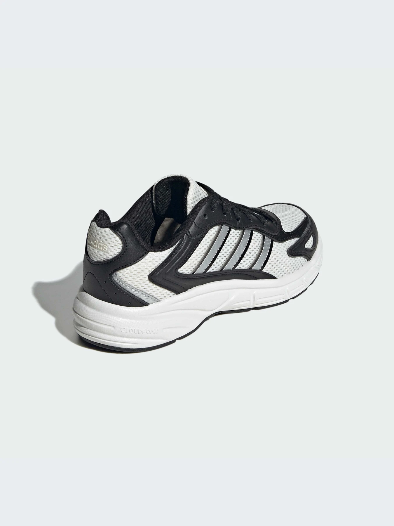 Кроссовки Adidas модель JH6908-KZ Кроссовки Adidas модель JH6908-KZ Фото