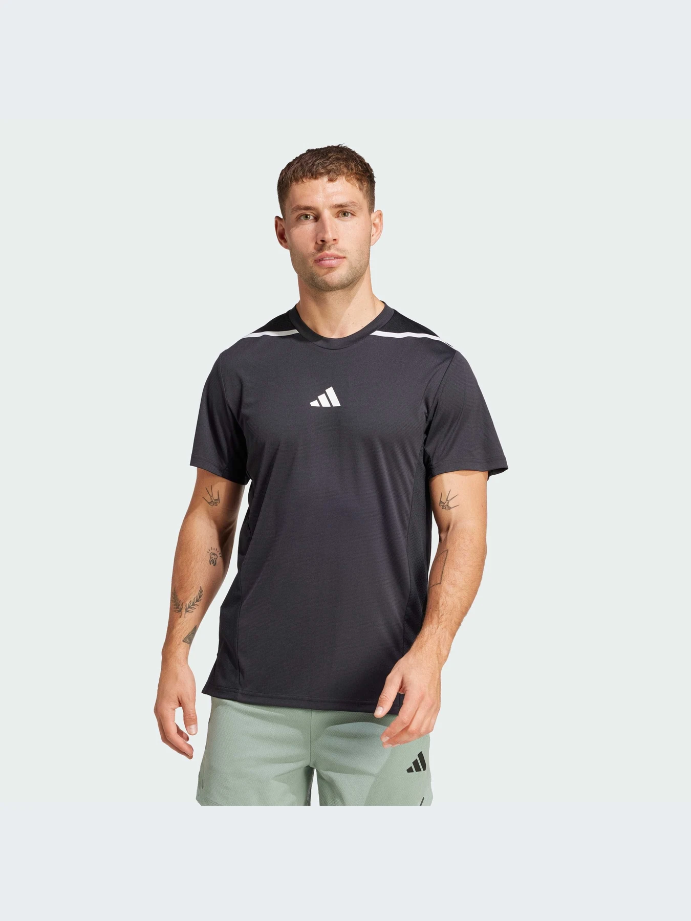 Футболки и поло Adidas модель JI8229-KZ Футболки и поло Adidas модель JI8229-KZ Фото