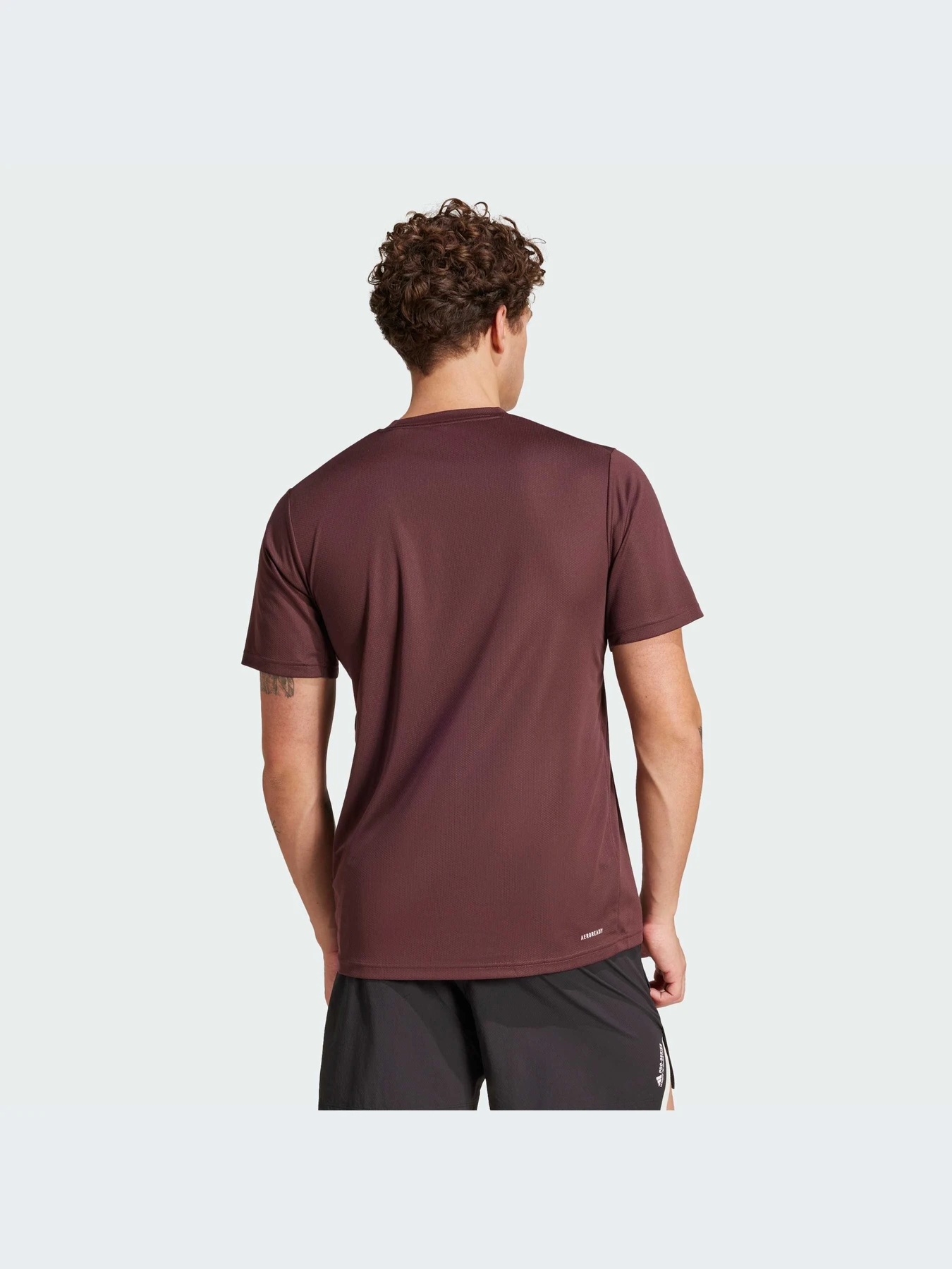 Футболки и поло Adidas модель JC5195-KZ Футболки и поло Adidas модель JC5195-KZ Фото