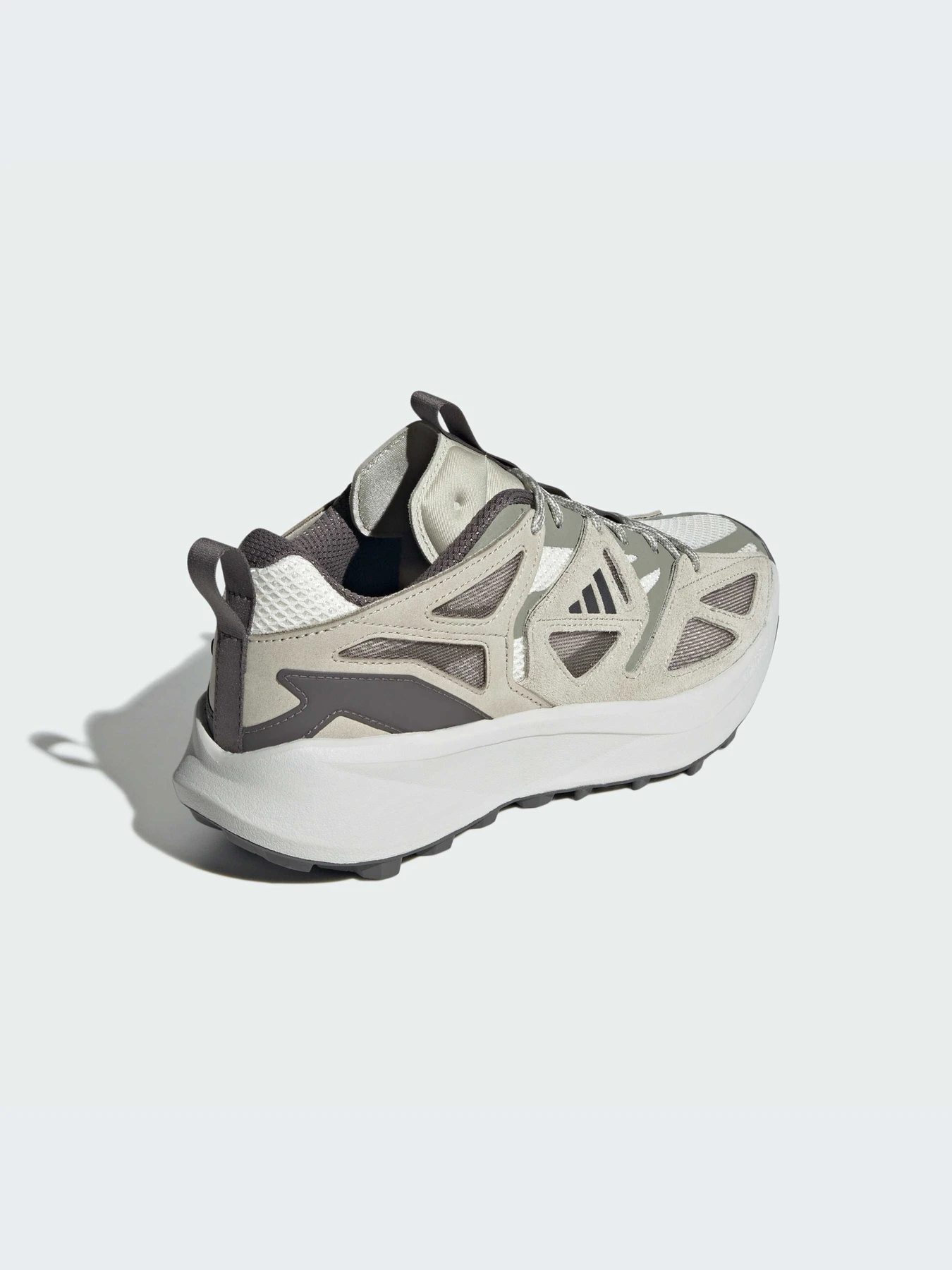 Кроссовки Adidas модель JI4817-KZ Кроссовки Adidas модель JI4817-KZ Фото