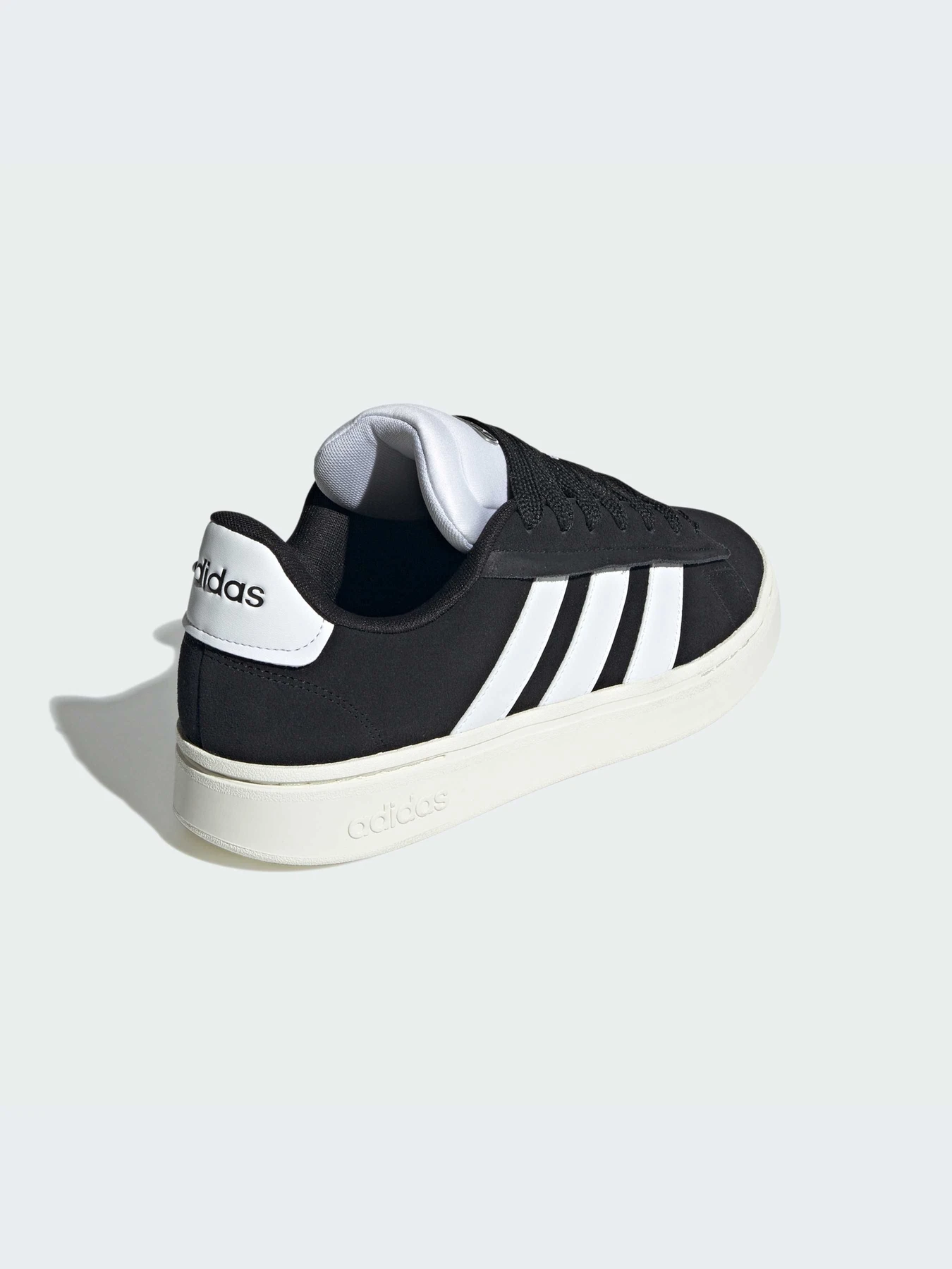 Кеды Adidas Grand Court модель JH7235-KZ Кеды Adidas Grand Court модель JH7235-KZ Фото