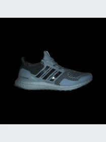 Кроссовки Adidas Ultraboost модель IH4924-KZ Фото