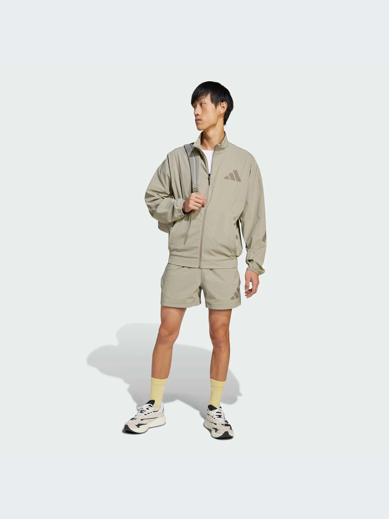 Худи и свитшоты Adidas ZNE модель JN9028-KZ Худи и свитшоты Adidas ZNE модель JN9028-KZ Фото