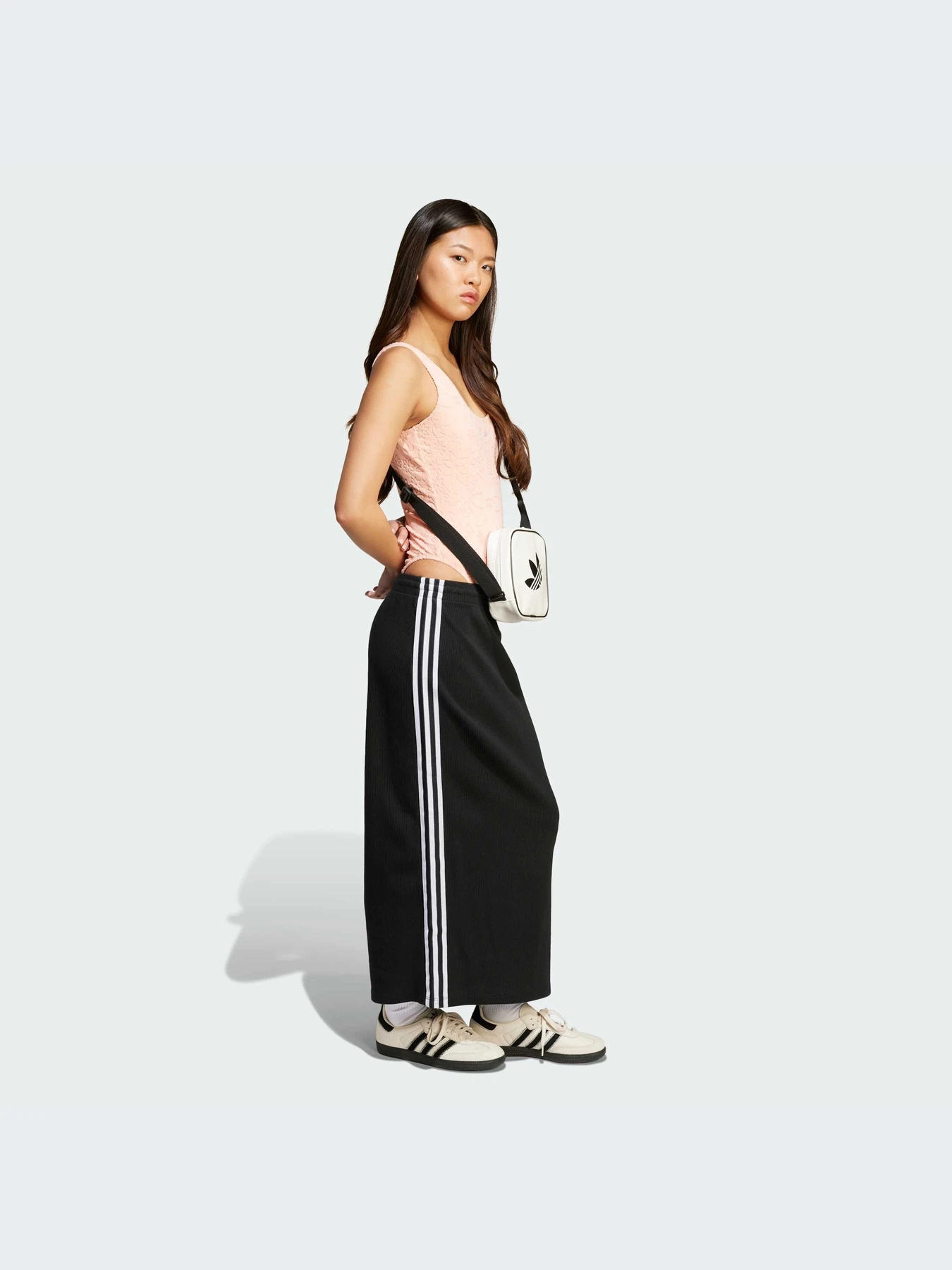 Одежда для пляжа Adidas модель JG1043-KZ Одежда для пляжа Adidas модель JG1043-KZ Фото