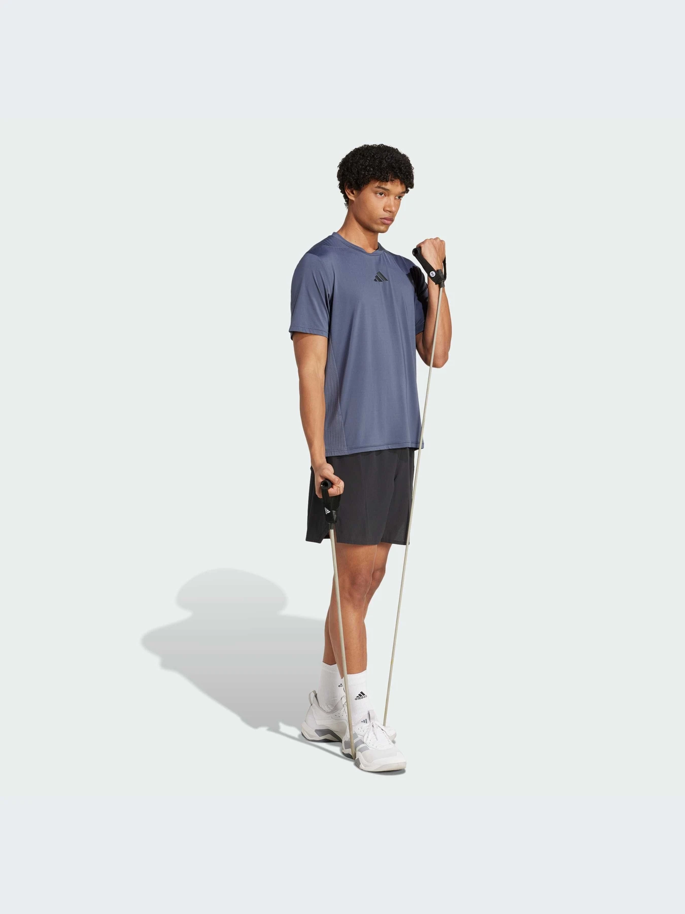 Футболки и поло Adidas модель JI8189-KZ Футболки и поло Adidas модель JI8189-KZ Фото