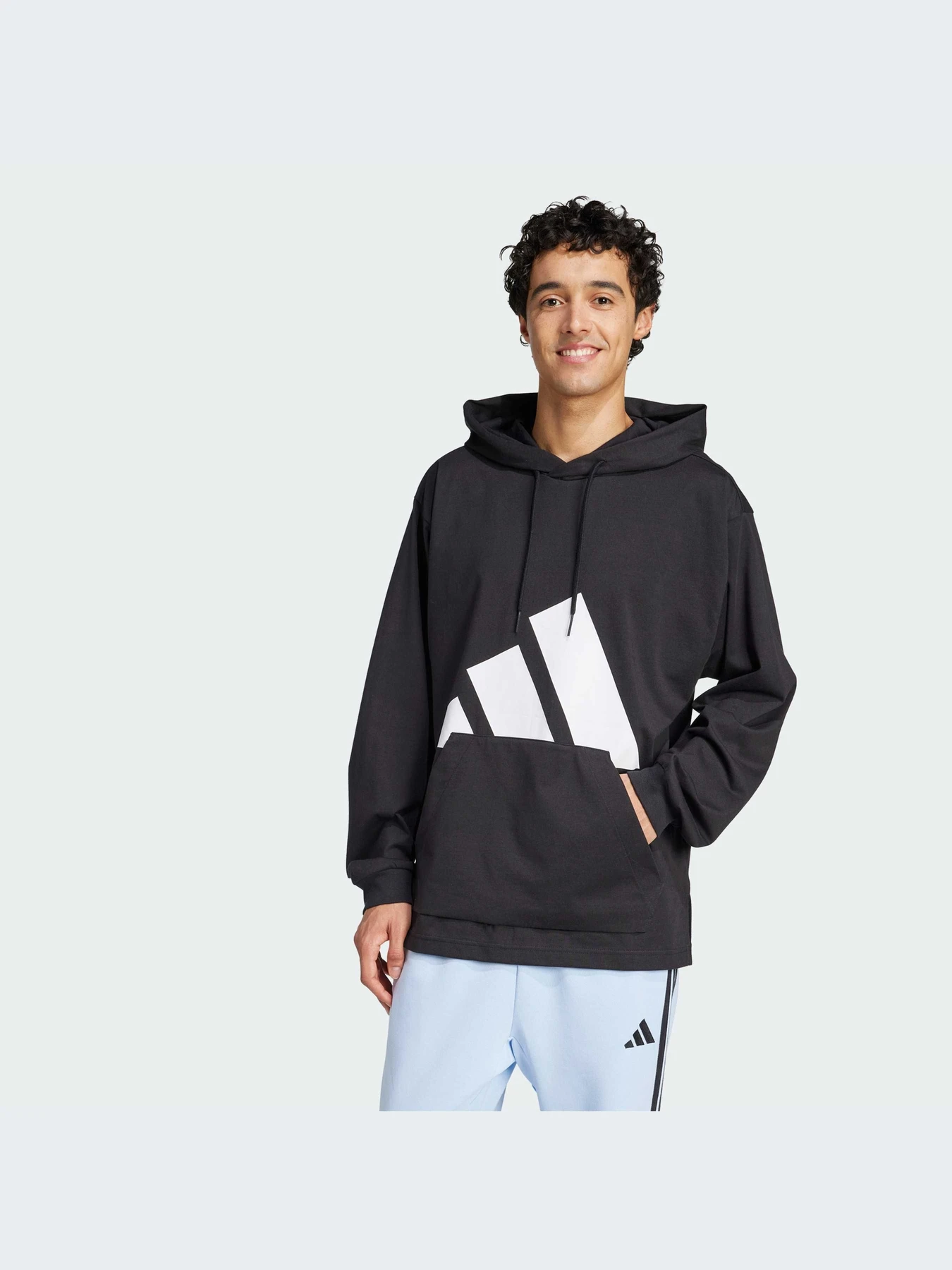 Худи и свитшоты Adidas модель IN6183-KZ Худи и свитшоты Adidas модель IN6183-KZ Фото