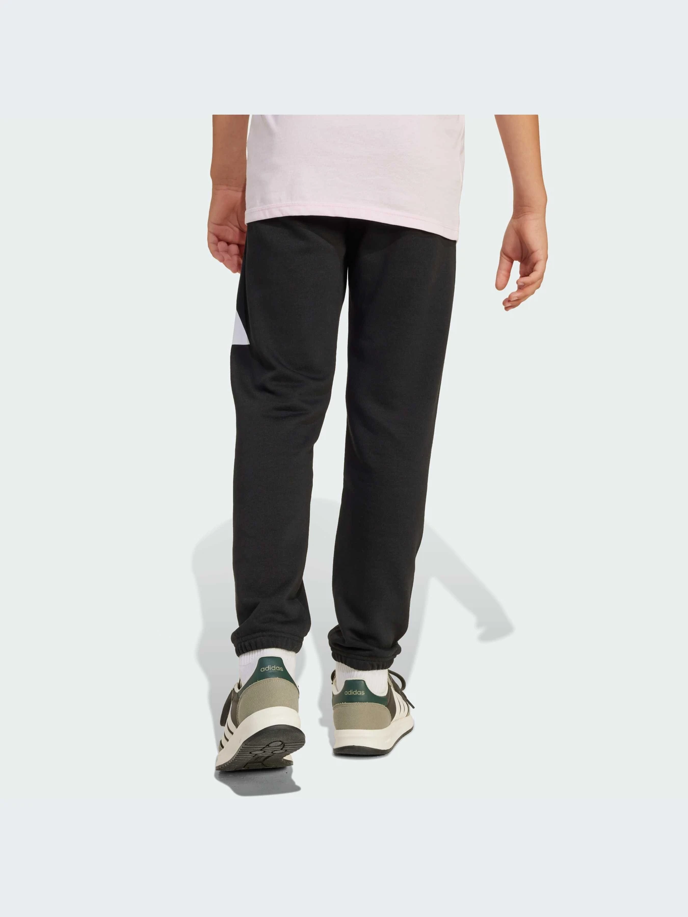 Брюки Adidas модель JD2090-KZ Брюки Adidas модель JD2090-KZ Фото
