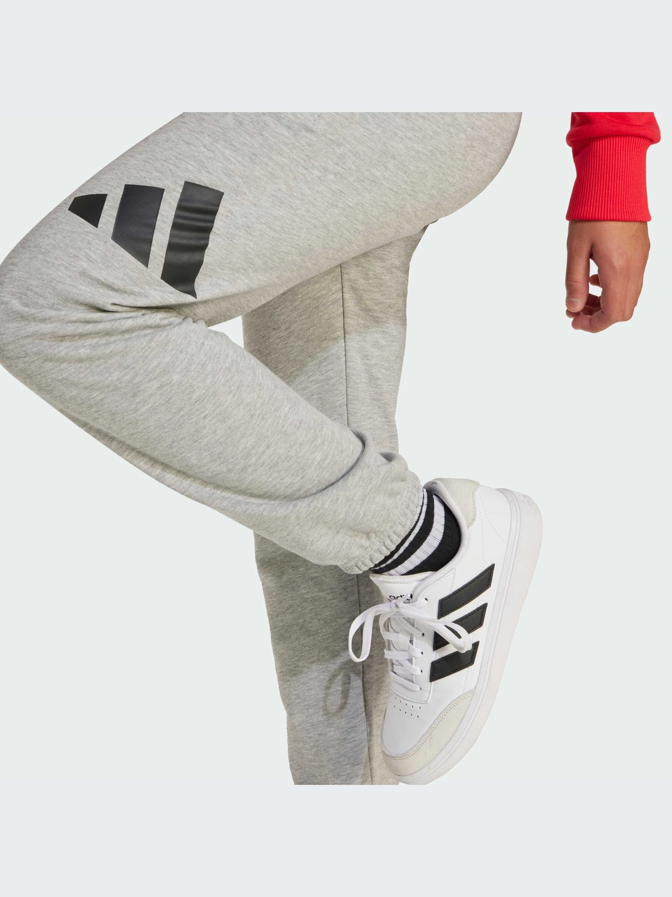 Брюки Adidas модель JD2092-KZ Брюки Adidas модель JD2092-KZ Фото