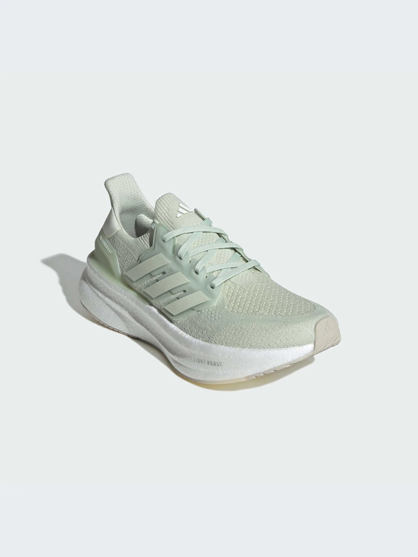 Кроссовки Adidas Ultraboost модель JH9063-KZ Кроссовки Adidas Ultraboost модель JH9063-KZ Фото