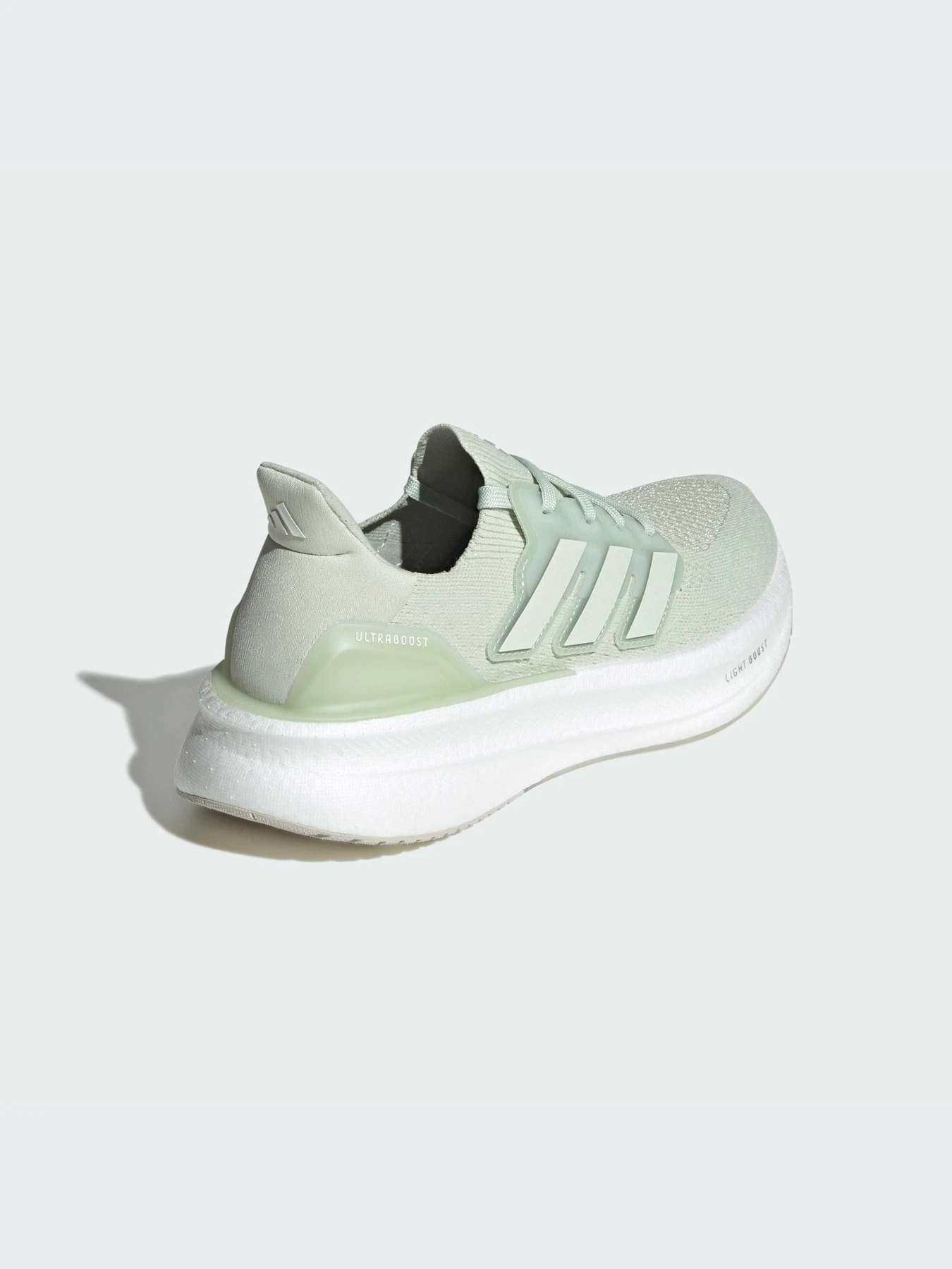 Кроссовки Adidas Ultraboost модель JH9063-KZ Кроссовки Adidas Ultraboost модель JH9063-KZ Фото