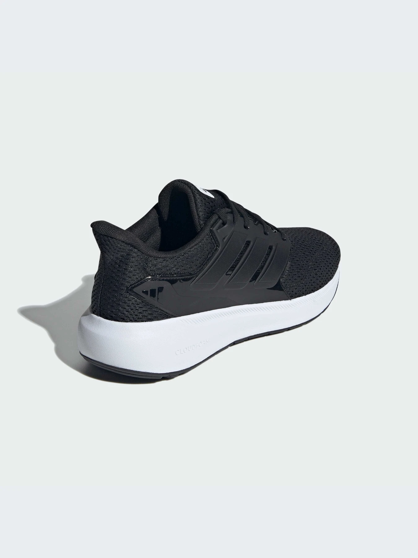 Кроссовки Adidas модель IE8900-KZ Кроссовки Adidas модель IE8900-KZ Фото