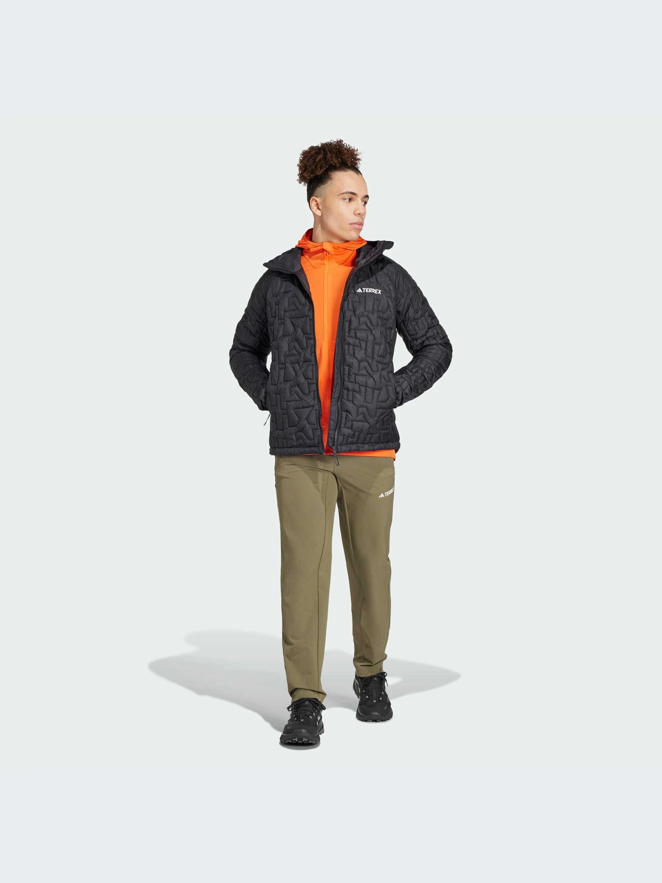 Куртки и дубленки Adidas модель IT3247-KZ Куртки и дубленки Adidas модель IT3247-KZ Фото
