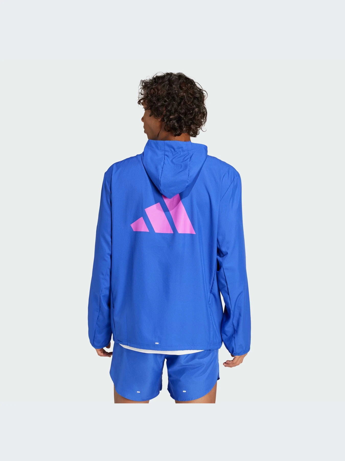 Куртки и дубленки Adidas модель IW8440-KZ Куртки и дубленки Adidas модель IW8440-KZ Фото