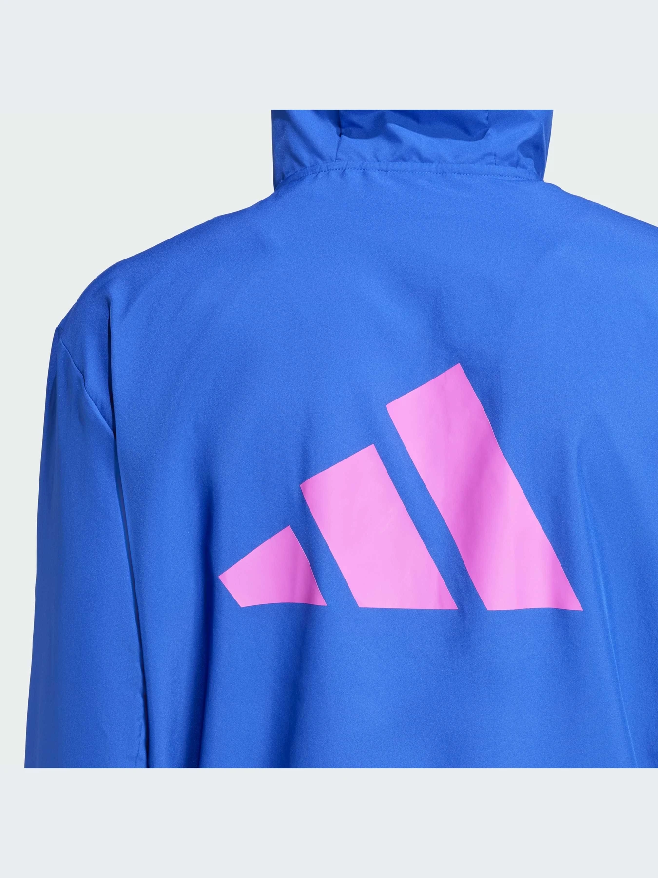 Куртки и дубленки Adidas модель IW8440-KZ Куртки и дубленки Adidas модель IW8440-KZ Фото
