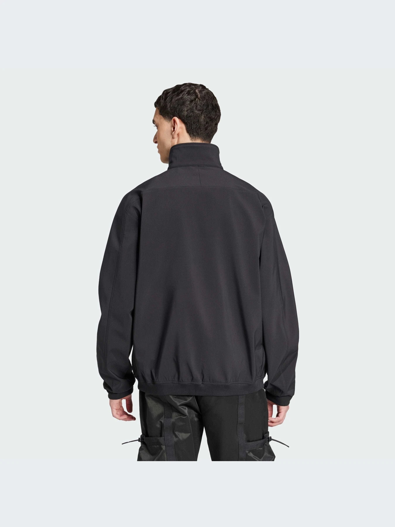 Куртки и дубленки Adidas модель IY2086-KZ Куртки и дубленки Adidas модель IY2086-KZ Фото